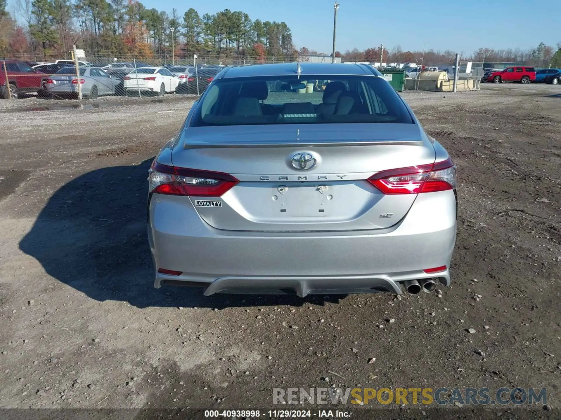16 fotografías del automóvil dañado 4T1G11AK6NU040838 TOYOTA CAMRY 2022