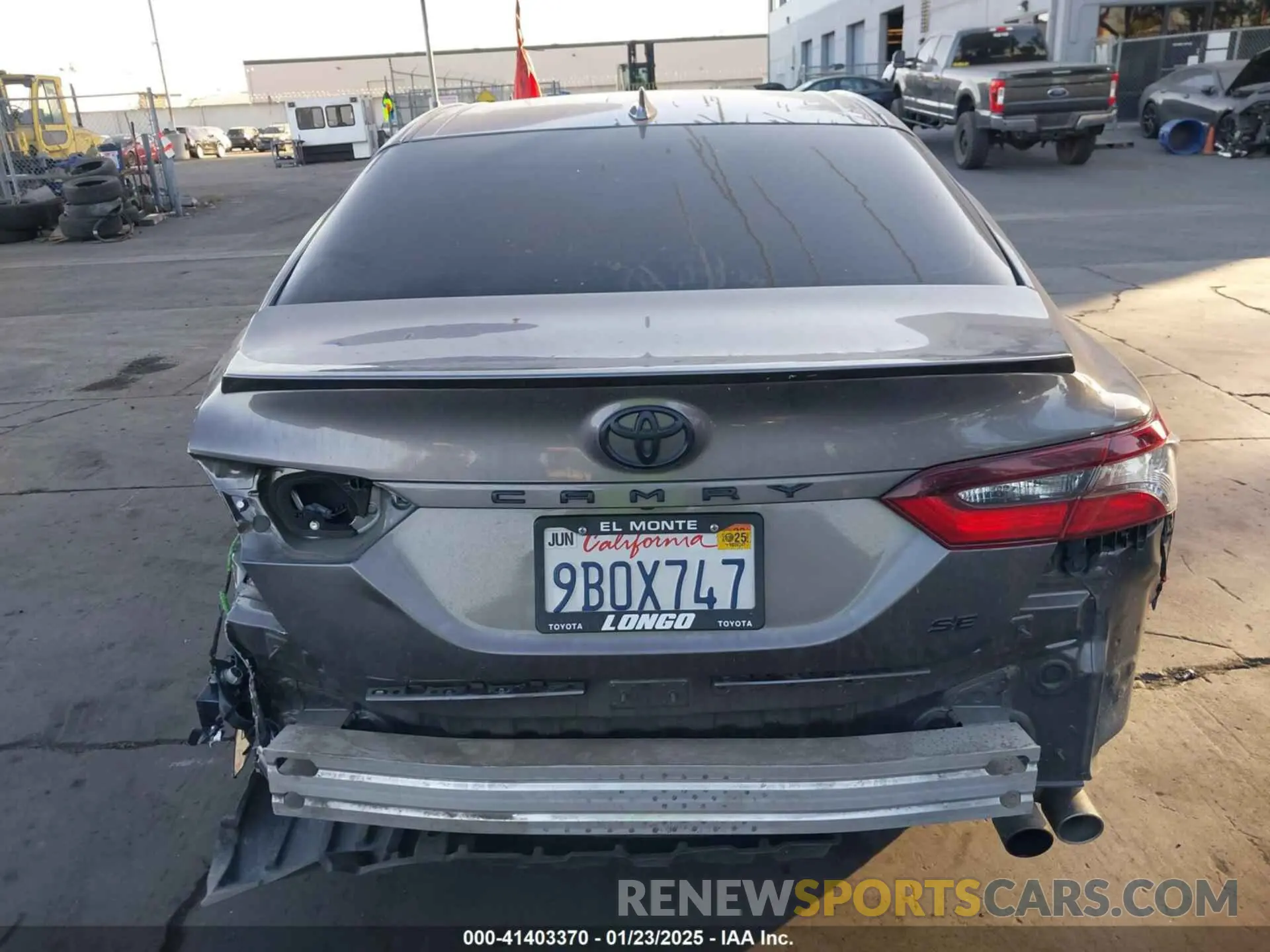 17 fotografías del automóvil dañado 4T1G11AK6NU055923 TOYOTA CAMRY 2022