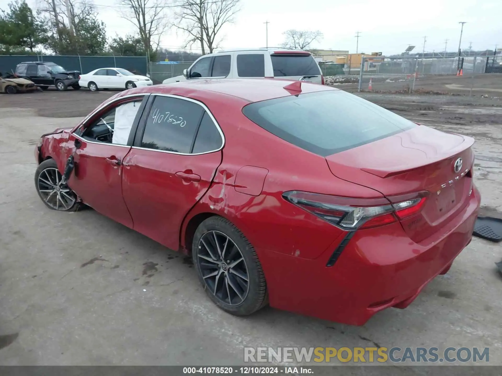 14 fotografías del automóvil dañado 4T1G11AK6NU056814 TOYOTA CAMRY 2022