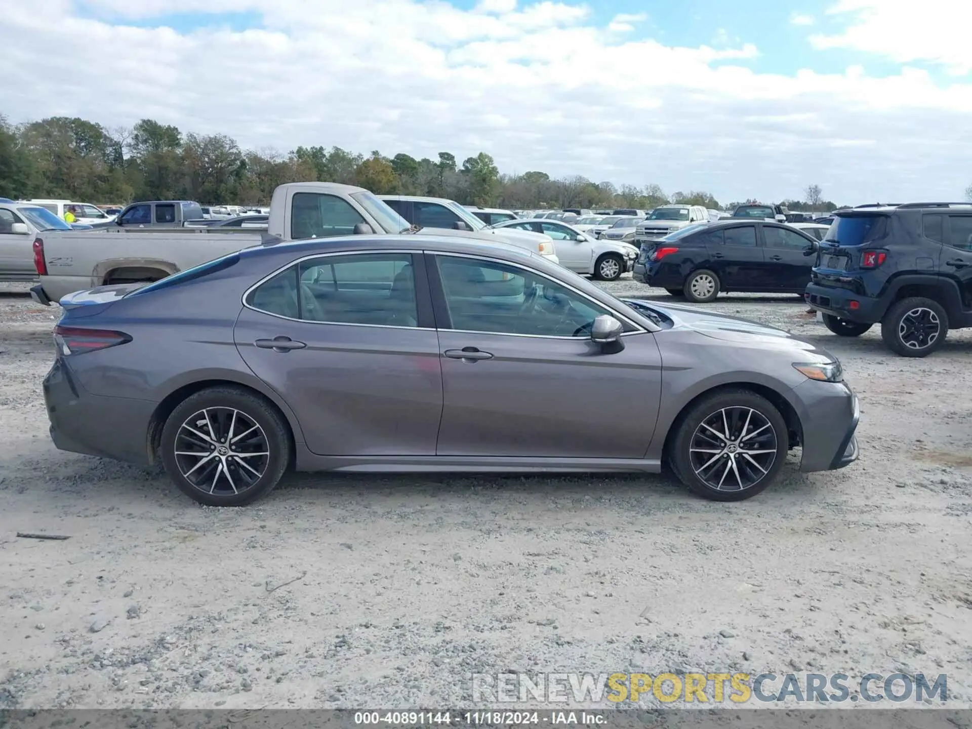 13 fotografías del automóvil dañado 4T1G11AK6NU063312 TOYOTA CAMRY 2022