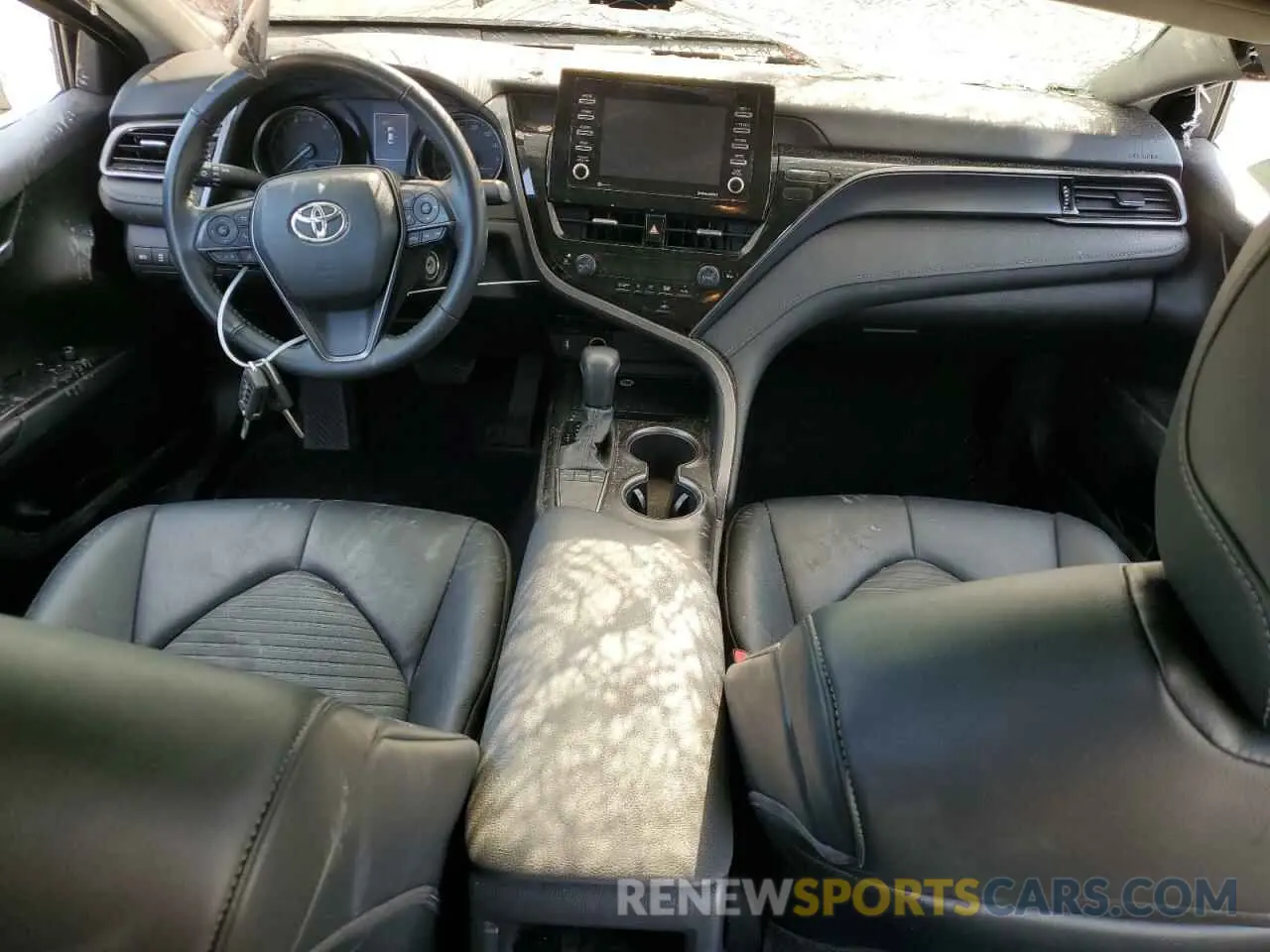 8 fotografías del automóvil dañado 4T1G11AK6NU076187 TOYOTA CAMRY 2022