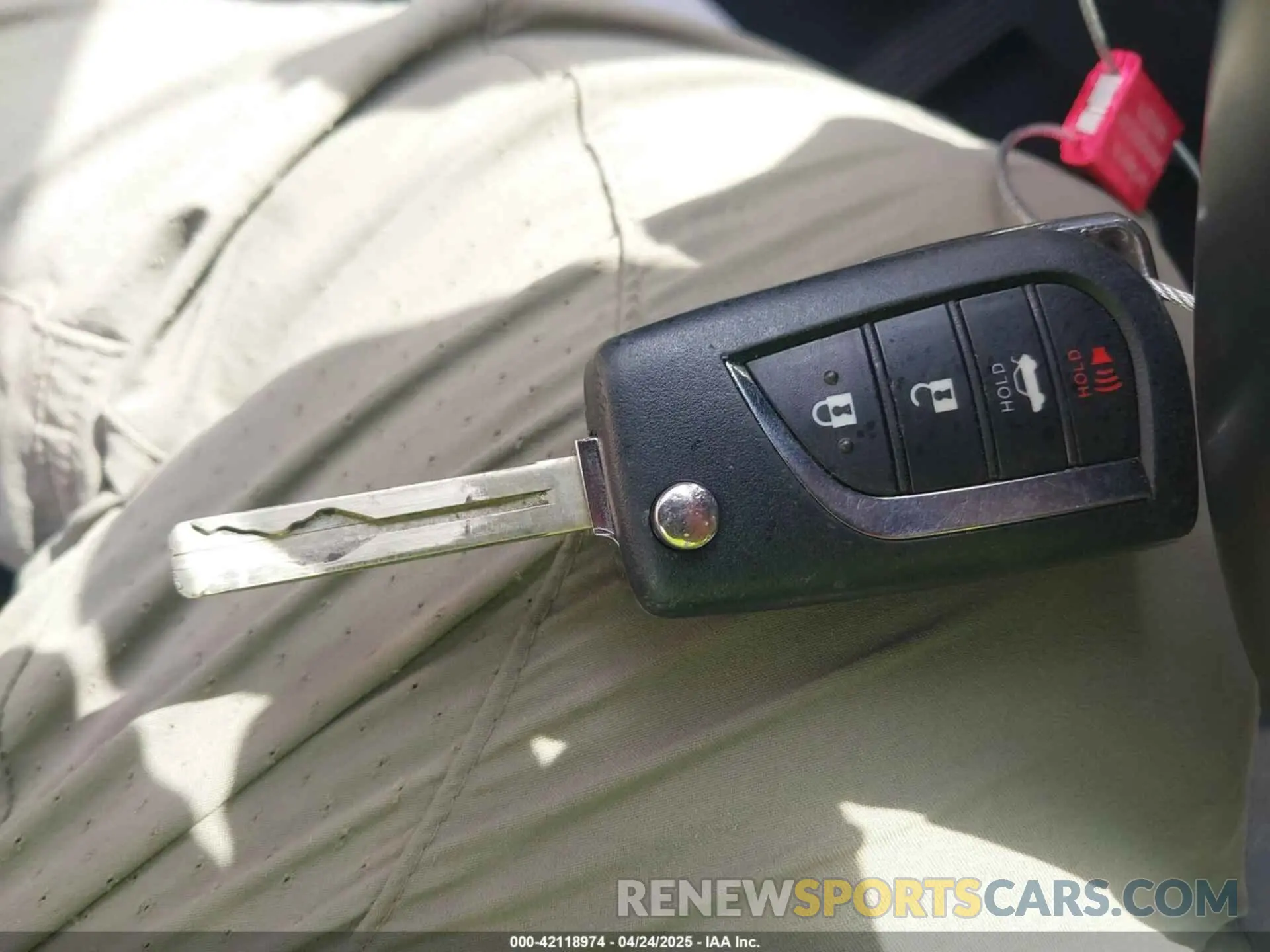 11 fotografías del automóvil dañado 4T1G11AK6NU630621 TOYOTA CAMRY 2022
