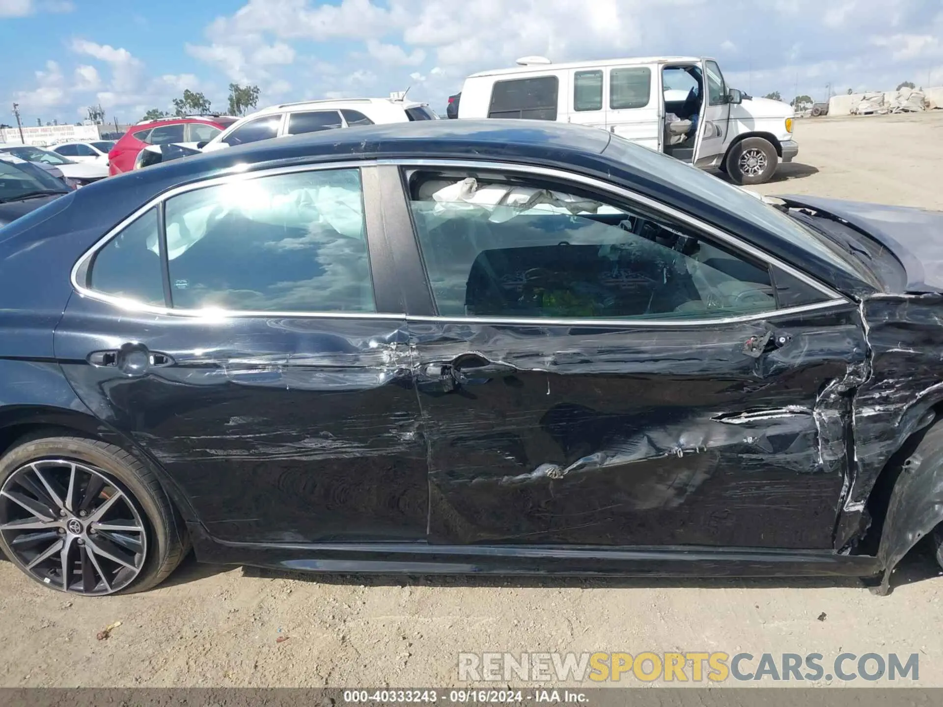 13 fotografías del automóvil dañado 4T1G11AK6NU633647 TOYOTA CAMRY 2022
