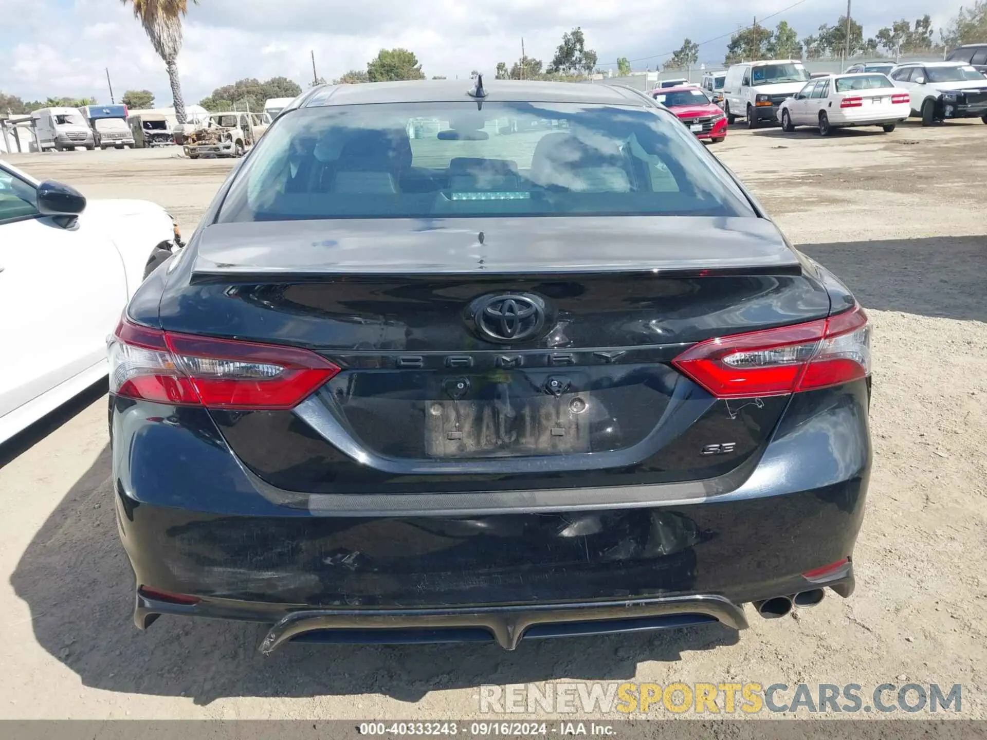 16 fotografías del automóvil dañado 4T1G11AK6NU633647 TOYOTA CAMRY 2022