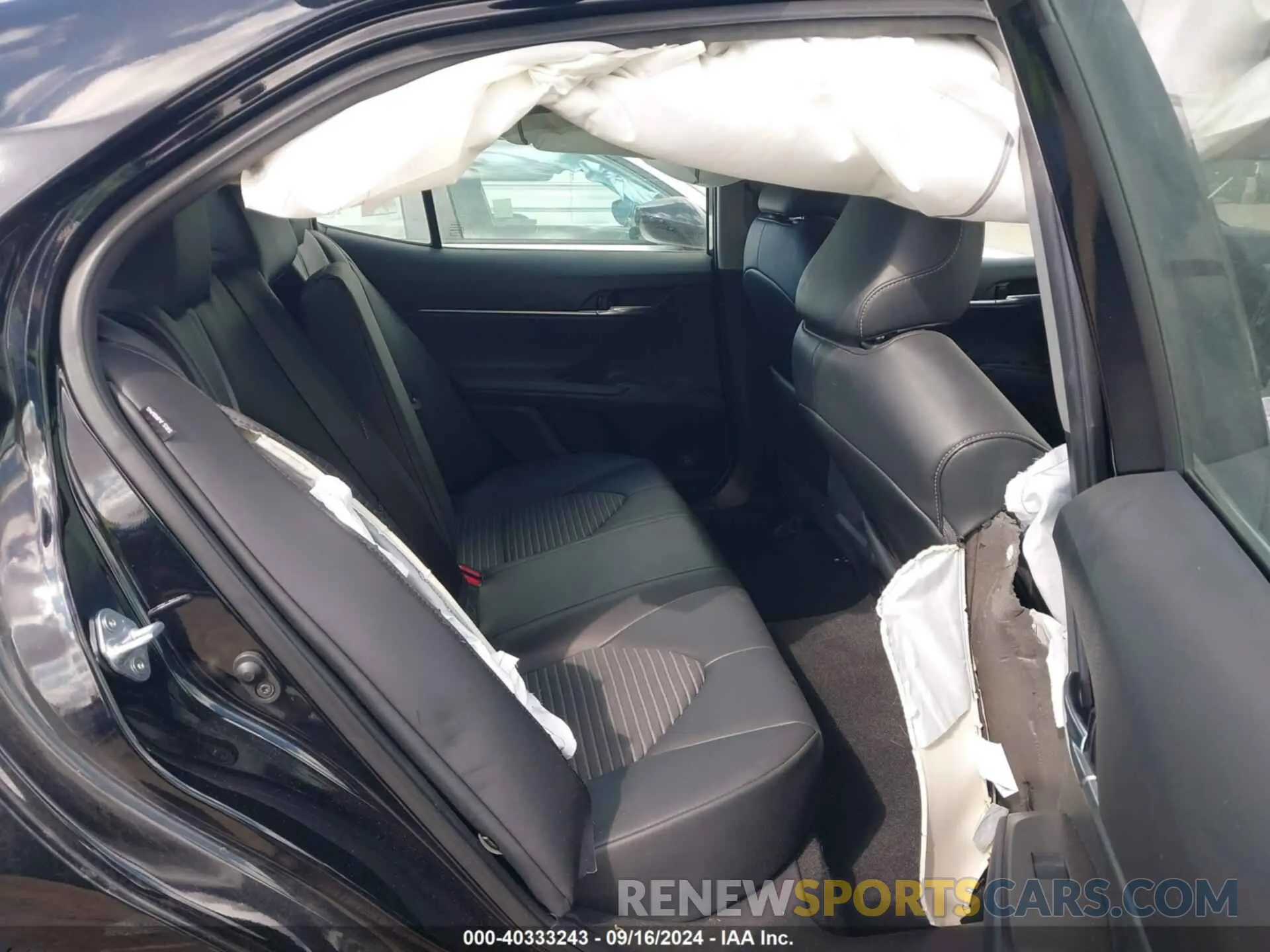 8 fotografías del automóvil dañado 4T1G11AK6NU633647 TOYOTA CAMRY 2022