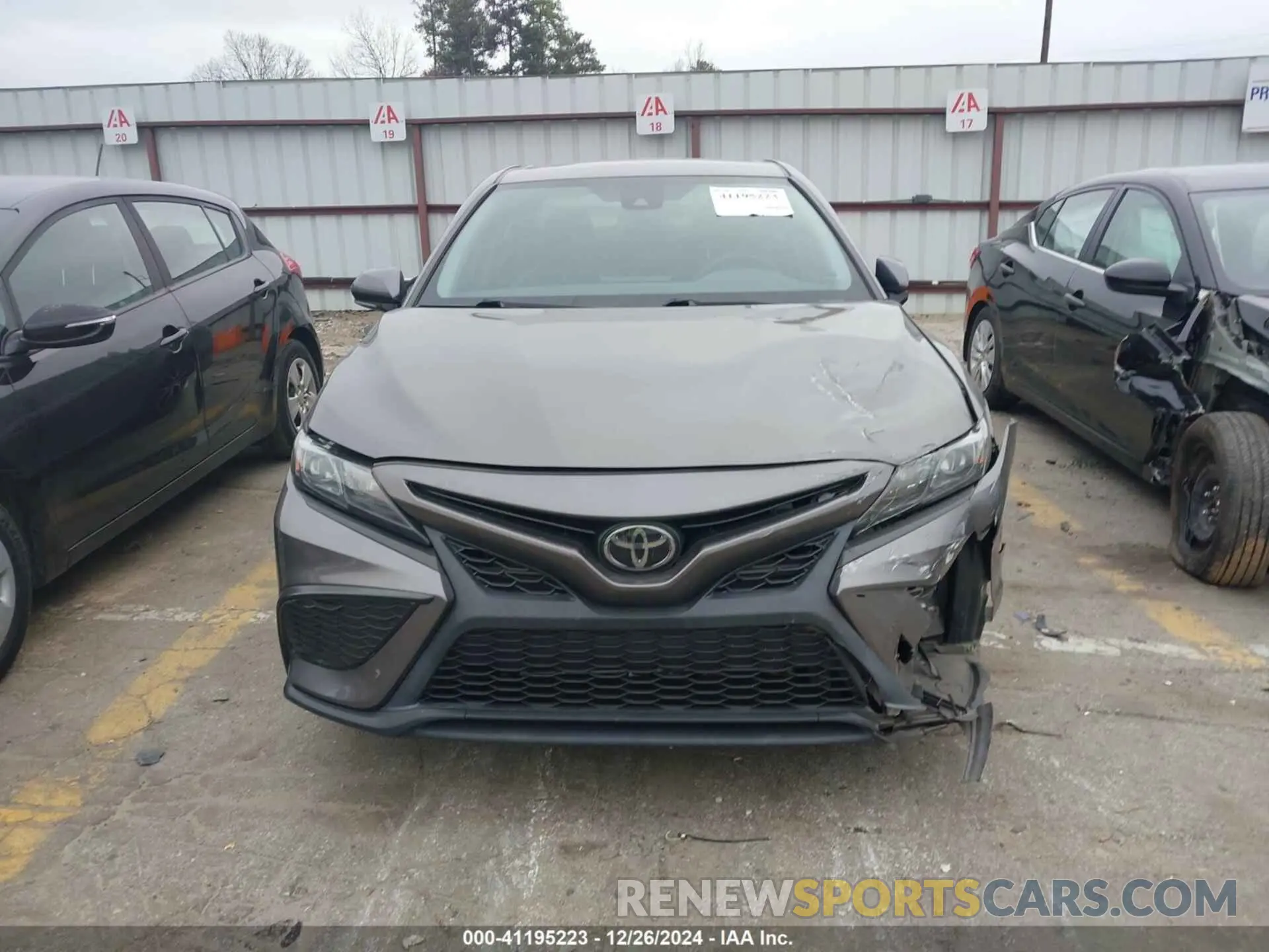 12 fotografías del automóvil dañado 4T1G11AK6NU653090 TOYOTA CAMRY 2022