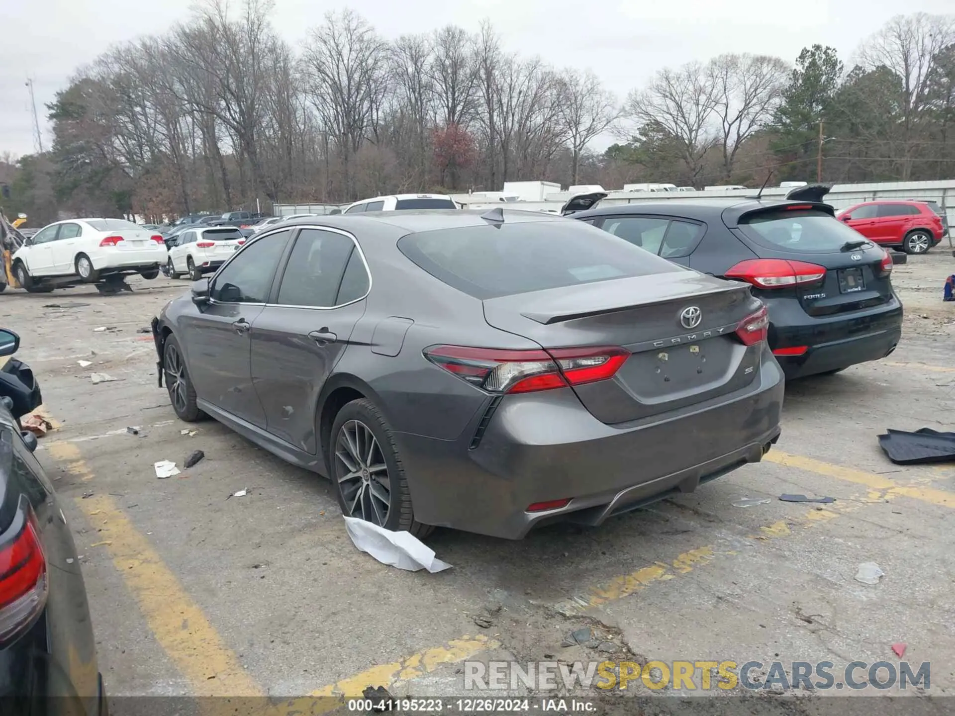 3 fotografías del automóvil dañado 4T1G11AK6NU653090 TOYOTA CAMRY 2022