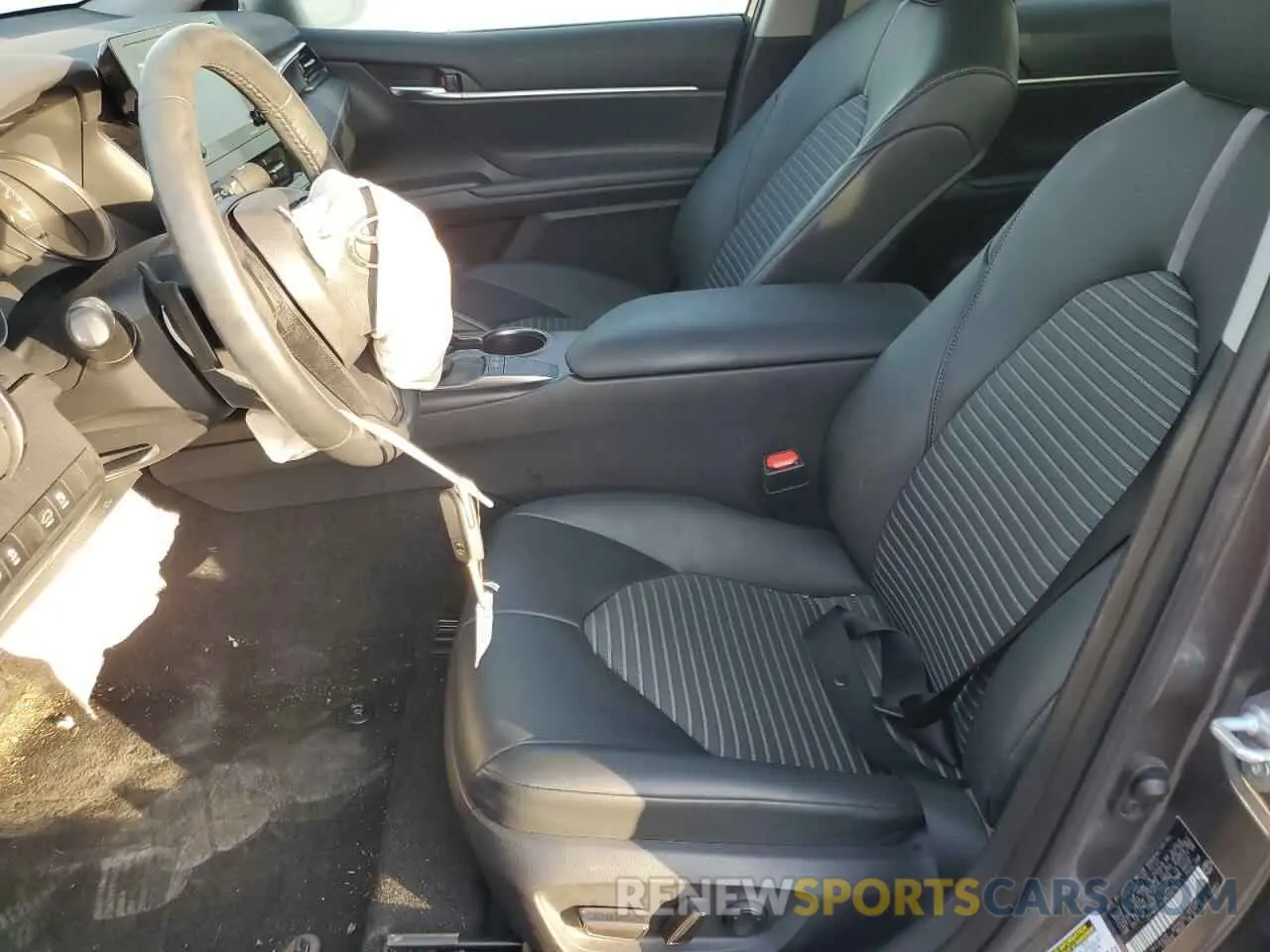 7 fotografías del automóvil dañado 4T1G11AK6NU667930 TOYOTA CAMRY 2022