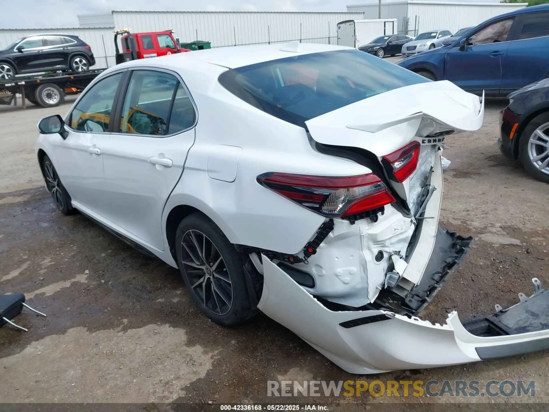 3 fotografías del automóvil dañado 4T1G11AK6NU669161 TOYOTA CAMRY 2022
