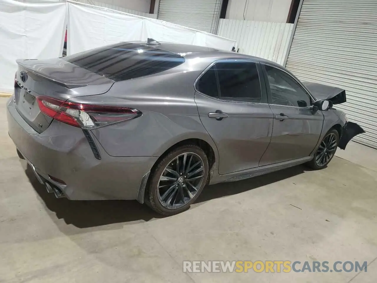 3 fotografías del automóvil dañado 4T1G11AK6NU689118 TOYOTA CAMRY 2022