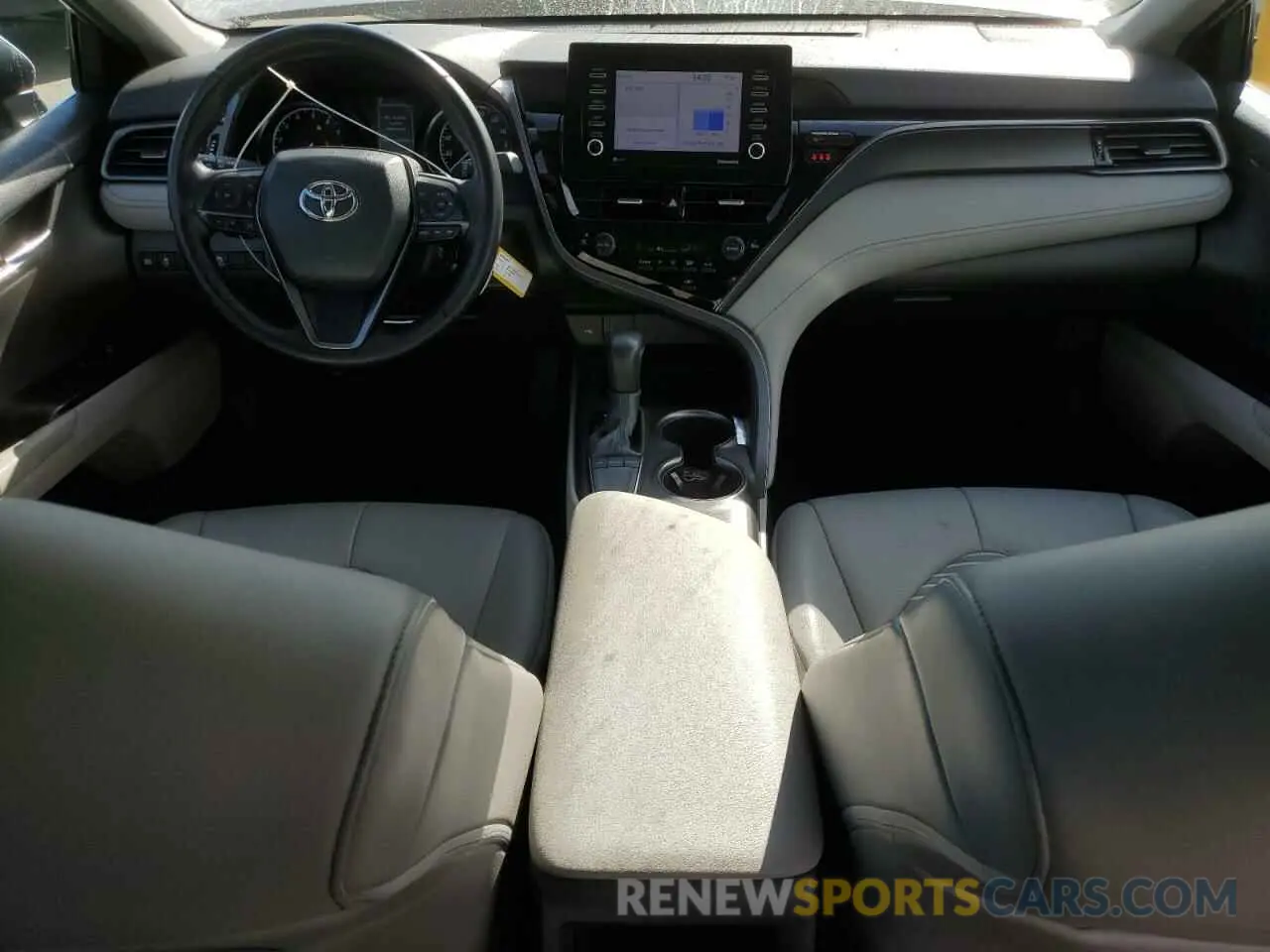 8 fotografías del automóvil dañado 4T1G11AK6NU693458 TOYOTA CAMRY 2022
