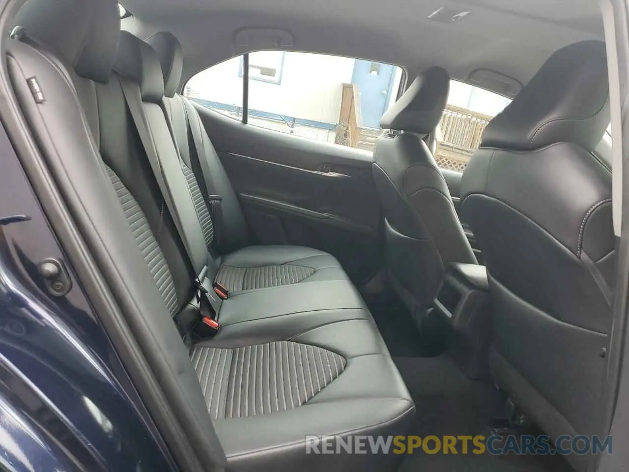 10 fotografías del automóvil dañado 4T1G11AK6NU706970 TOYOTA CAMRY 2022