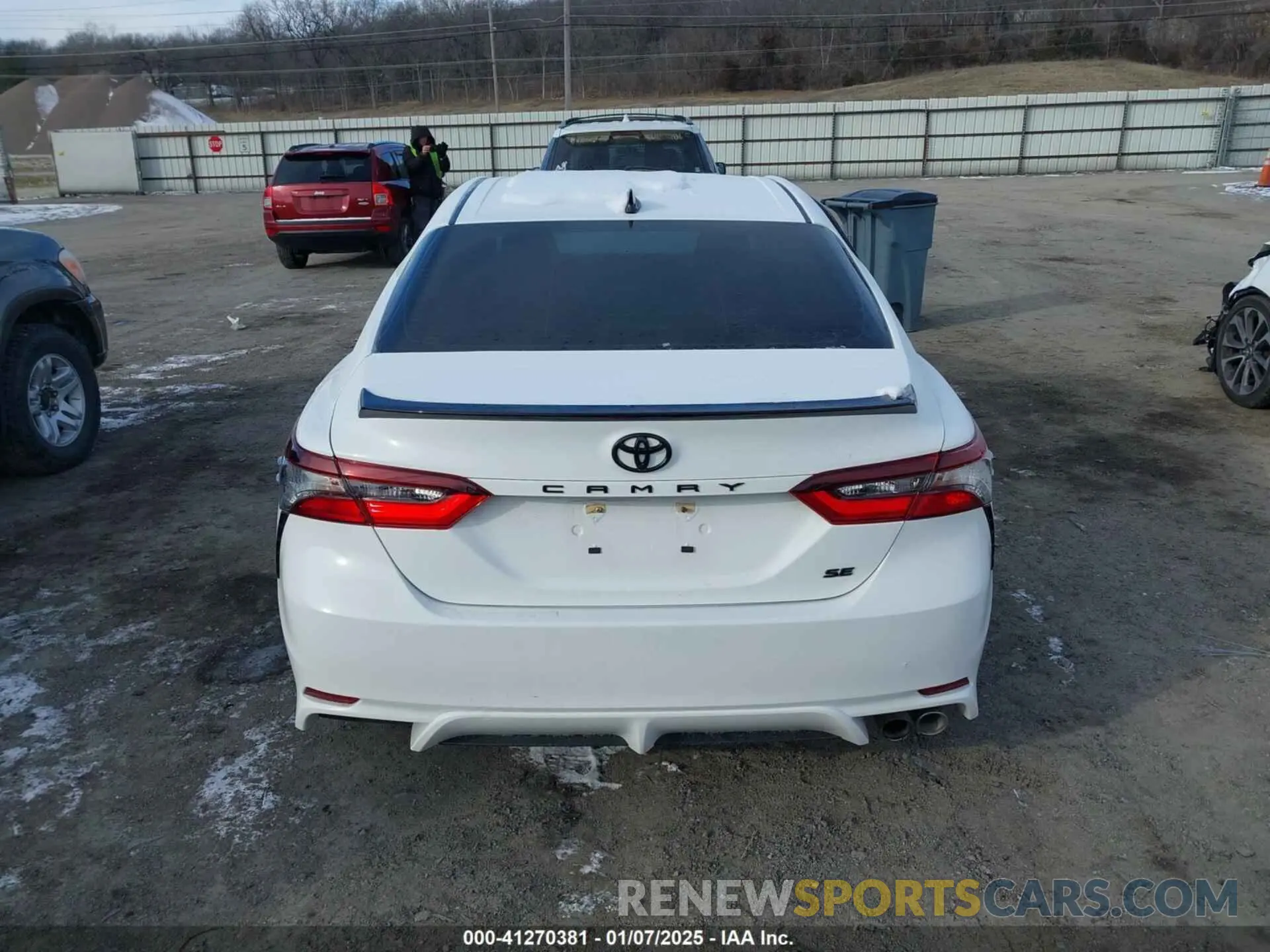 16 fotografías del automóvil dañado 4T1G11AK7NU035311 TOYOTA CAMRY 2022