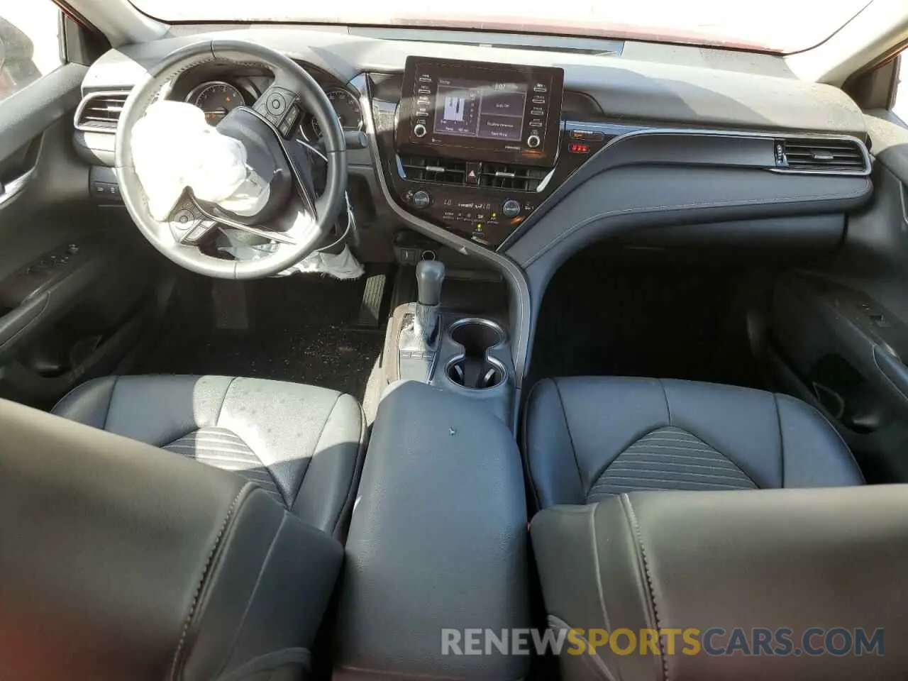 8 fotografías del automóvil dañado 4T1G11AK7NU038662 TOYOTA CAMRY 2022
