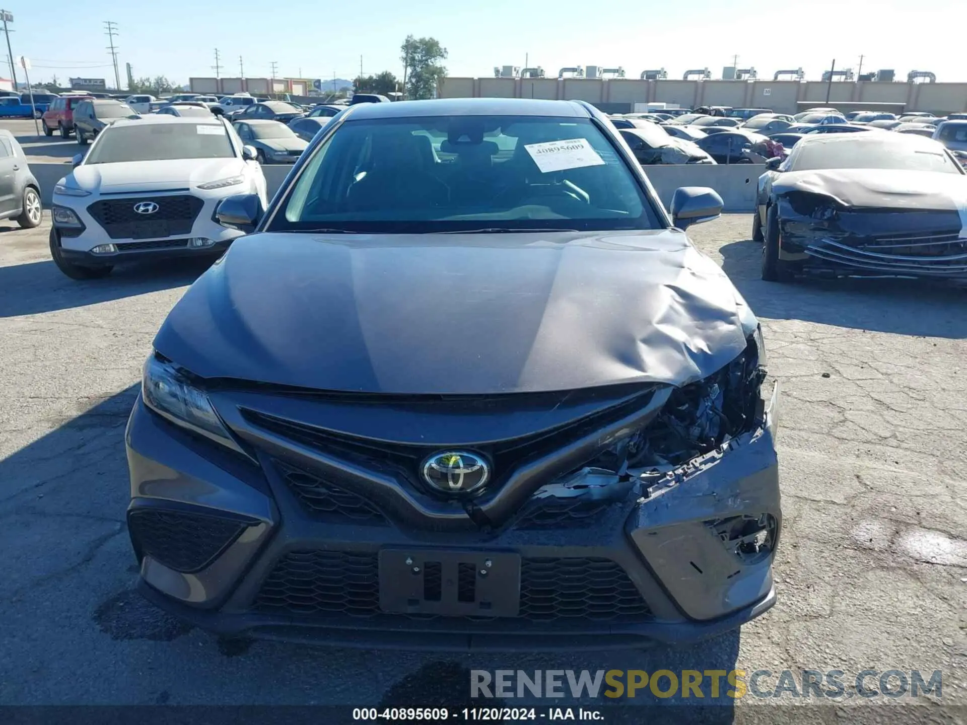 12 fotografías del automóvil dañado 4T1G11AK7NU045871 TOYOTA CAMRY 2022