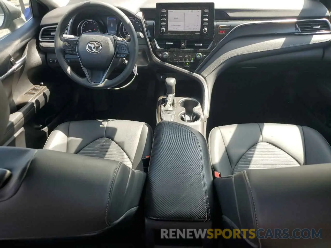 8 fotografías del automóvil dañado 4T1G11AK7NU049757 TOYOTA CAMRY 2022