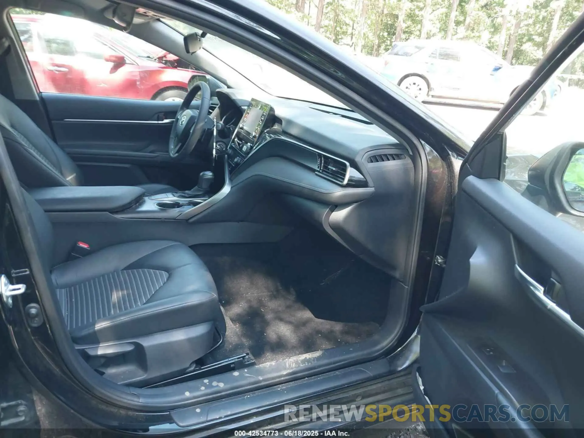 5 fotografías del automóvil dañado 4T1G11AK7NU068339 TOYOTA CAMRY 2022