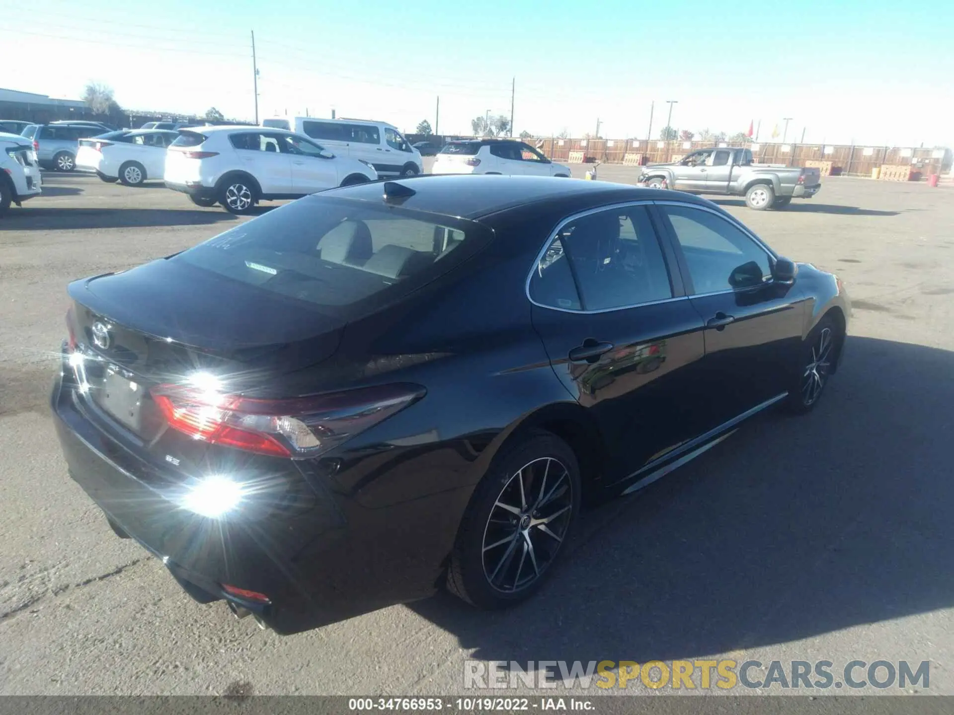 4 fotografías del automóvil dañado 4T1G11AK7NU628439 TOYOTA CAMRY 2022