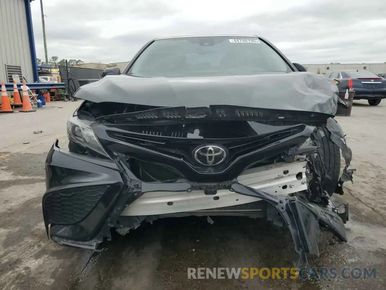 5 fotografías del automóvil dañado 4T1G11AK7NU683702 TOYOTA CAMRY 2022