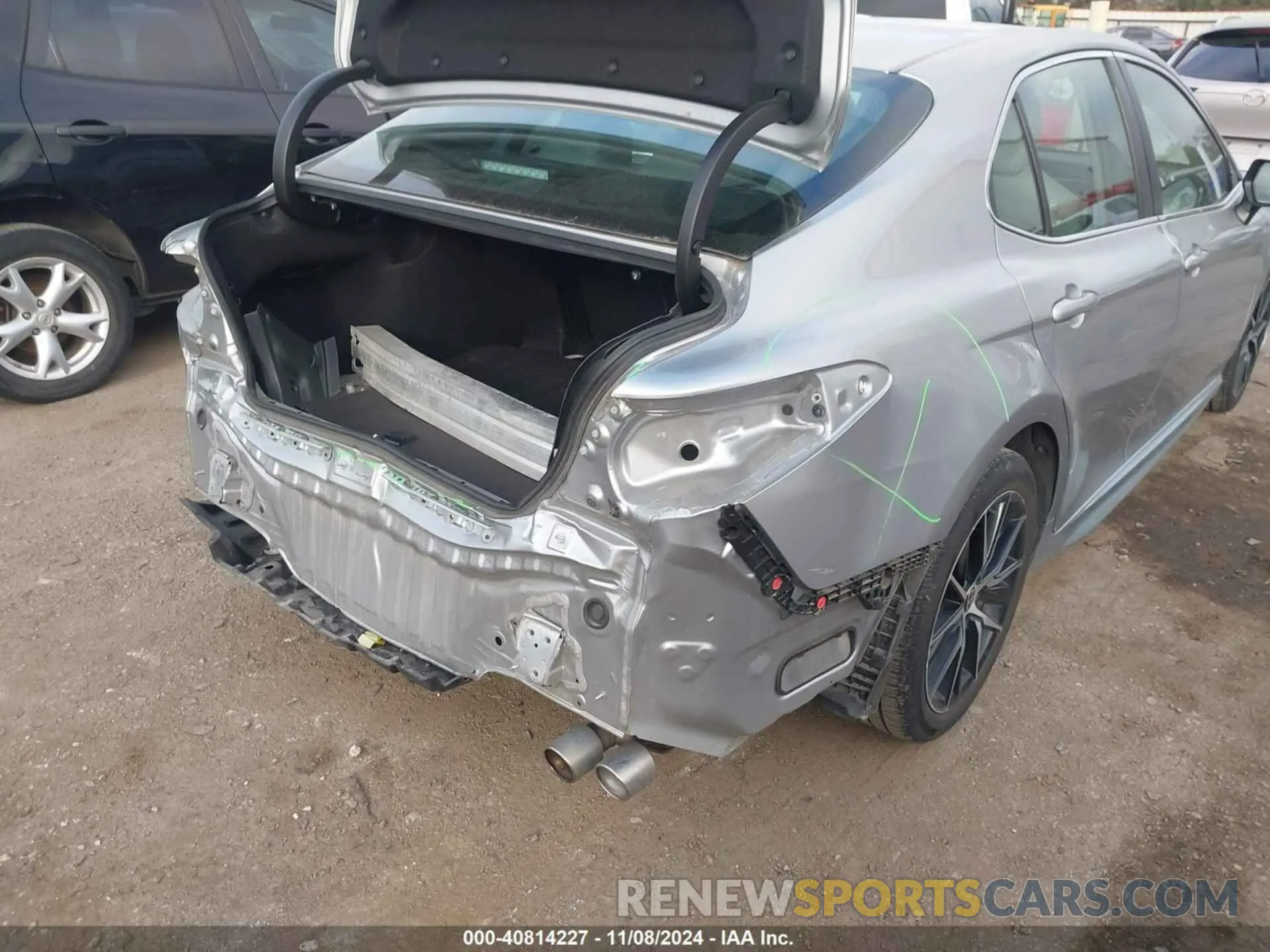 18 fotografías del automóvil dañado 4T1G11AK7NU686681 TOYOTA CAMRY 2022