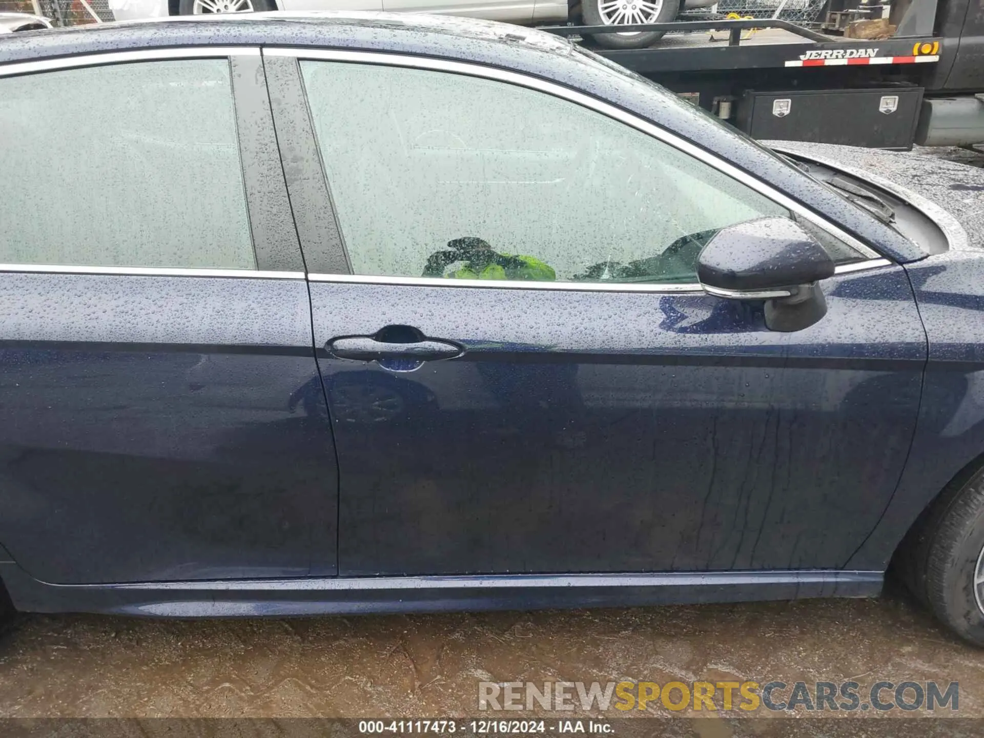 14 fotografías del automóvil dañado 4T1G11AK7NU695171 TOYOTA CAMRY 2022