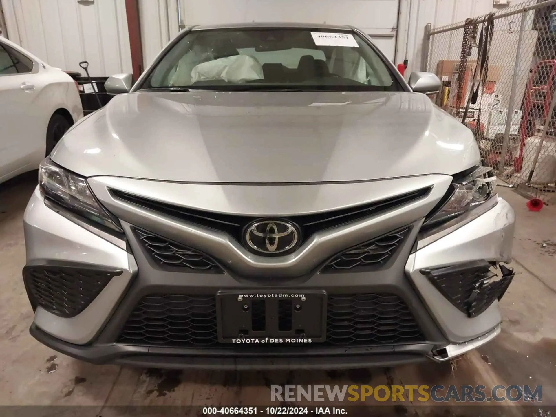 12 fotografías del automóvil dañado 4T1G11AK7NU702930 TOYOTA CAMRY 2022