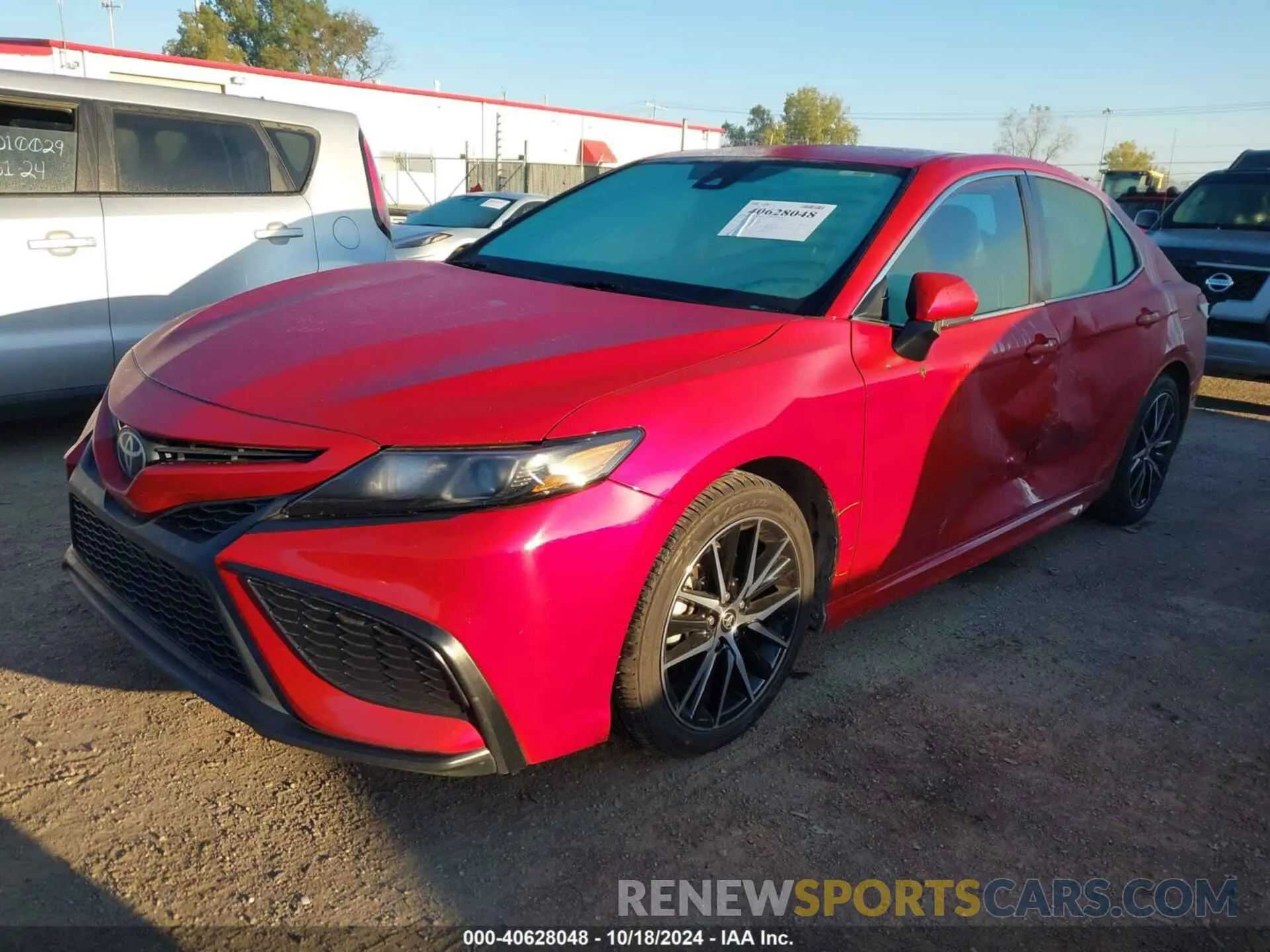 2 fotografías del automóvil dañado 4T1G11AK8NU002365 TOYOTA CAMRY 2022