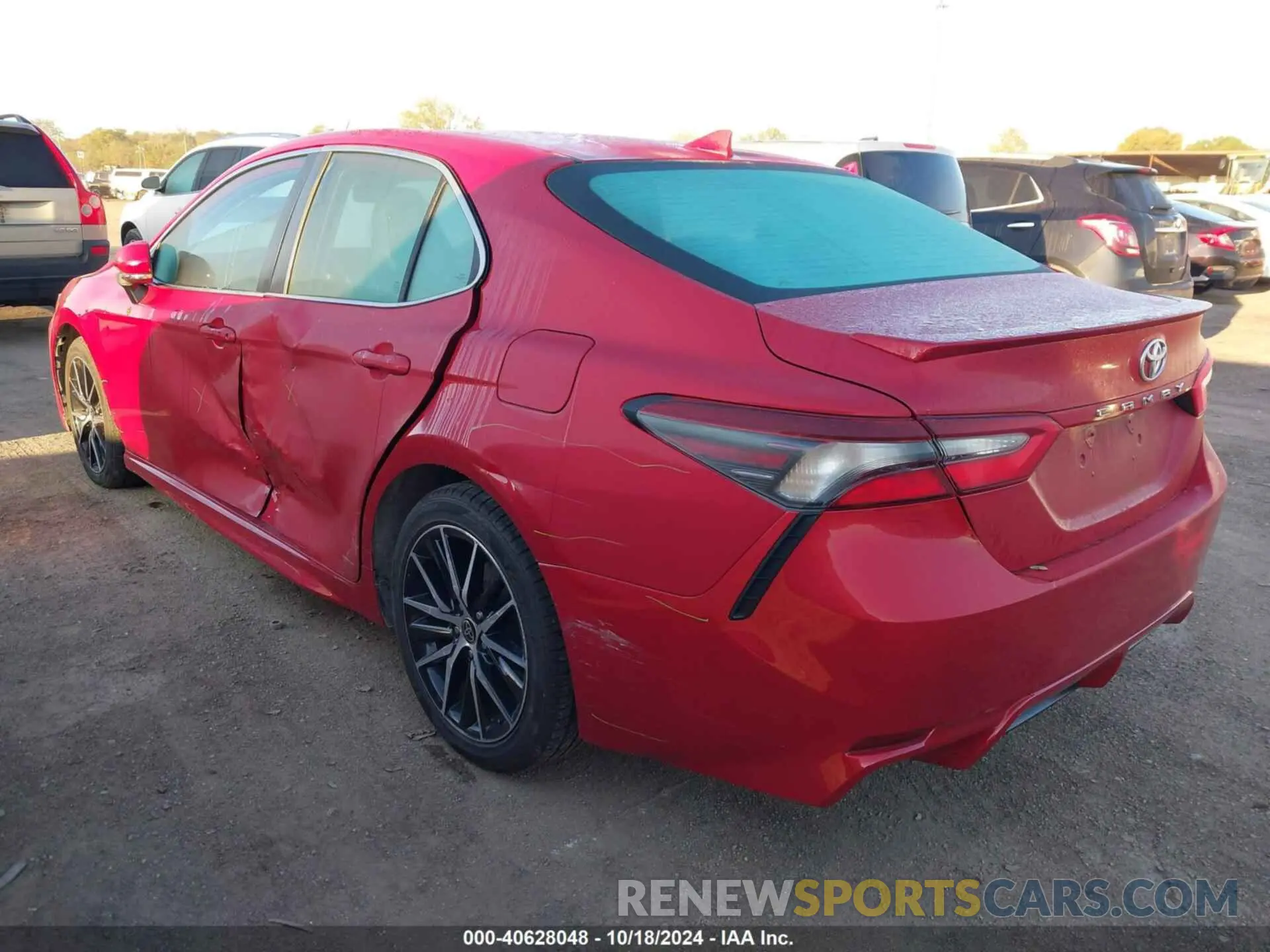 3 fotografías del automóvil dañado 4T1G11AK8NU002365 TOYOTA CAMRY 2022