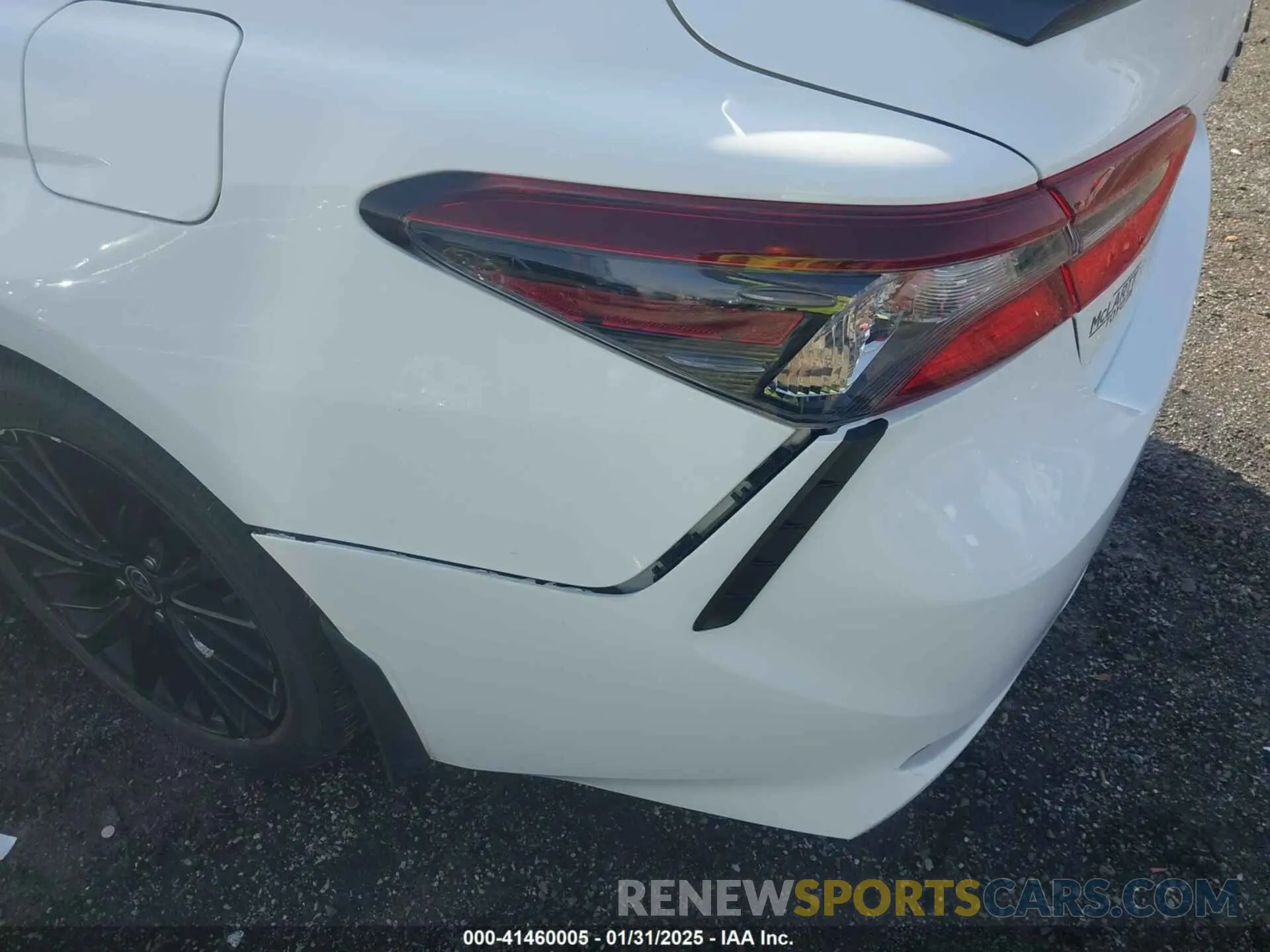 17 fotografías del automóvil dañado 4T1G11AK8NU030585 TOYOTA CAMRY 2022