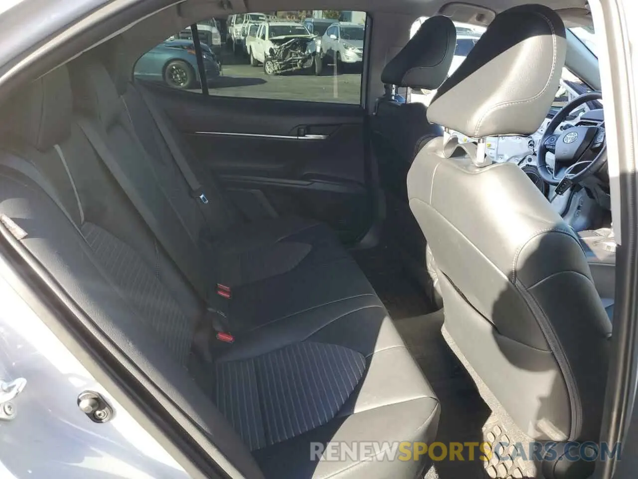 10 fotografías del automóvil dañado 4T1G11AK8NU036547 TOYOTA CAMRY 2022