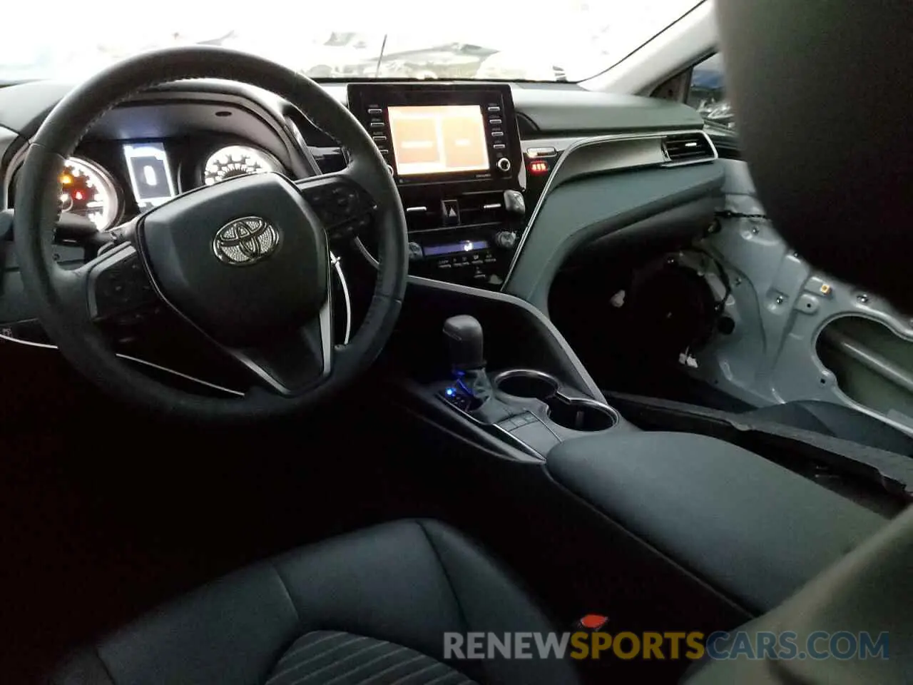 8 fotografías del automóvil dañado 4T1G11AK8NU036547 TOYOTA CAMRY 2022