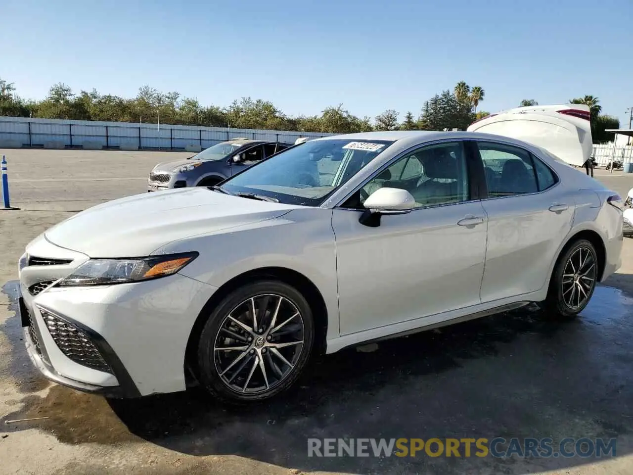 1 fotografías del automóvil dañado 4T1G11AK8NU044129 TOYOTA CAMRY 2022