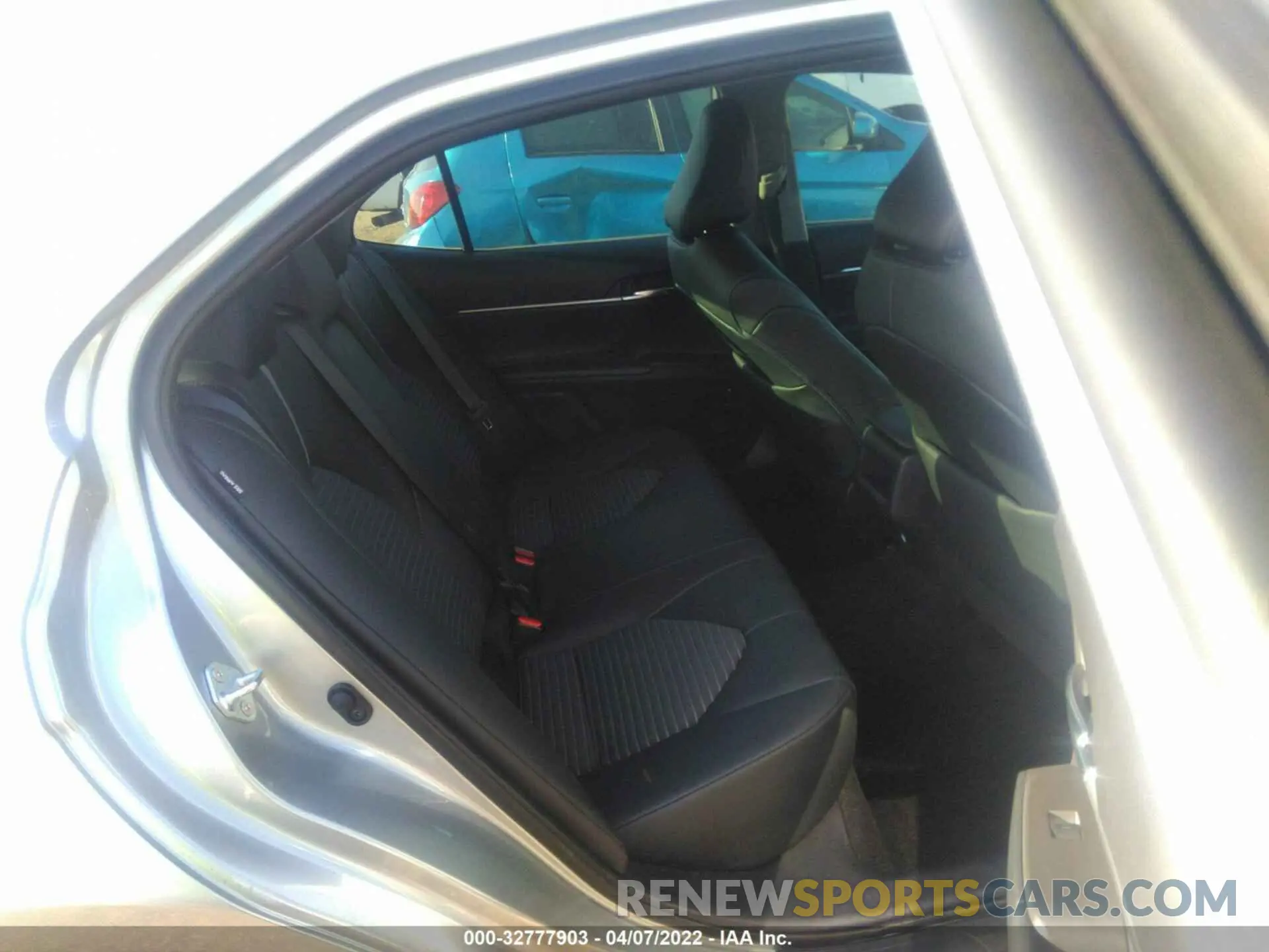 8 fotografías del automóvil dañado 4T1G11AK8NU634976 TOYOTA CAMRY 2022