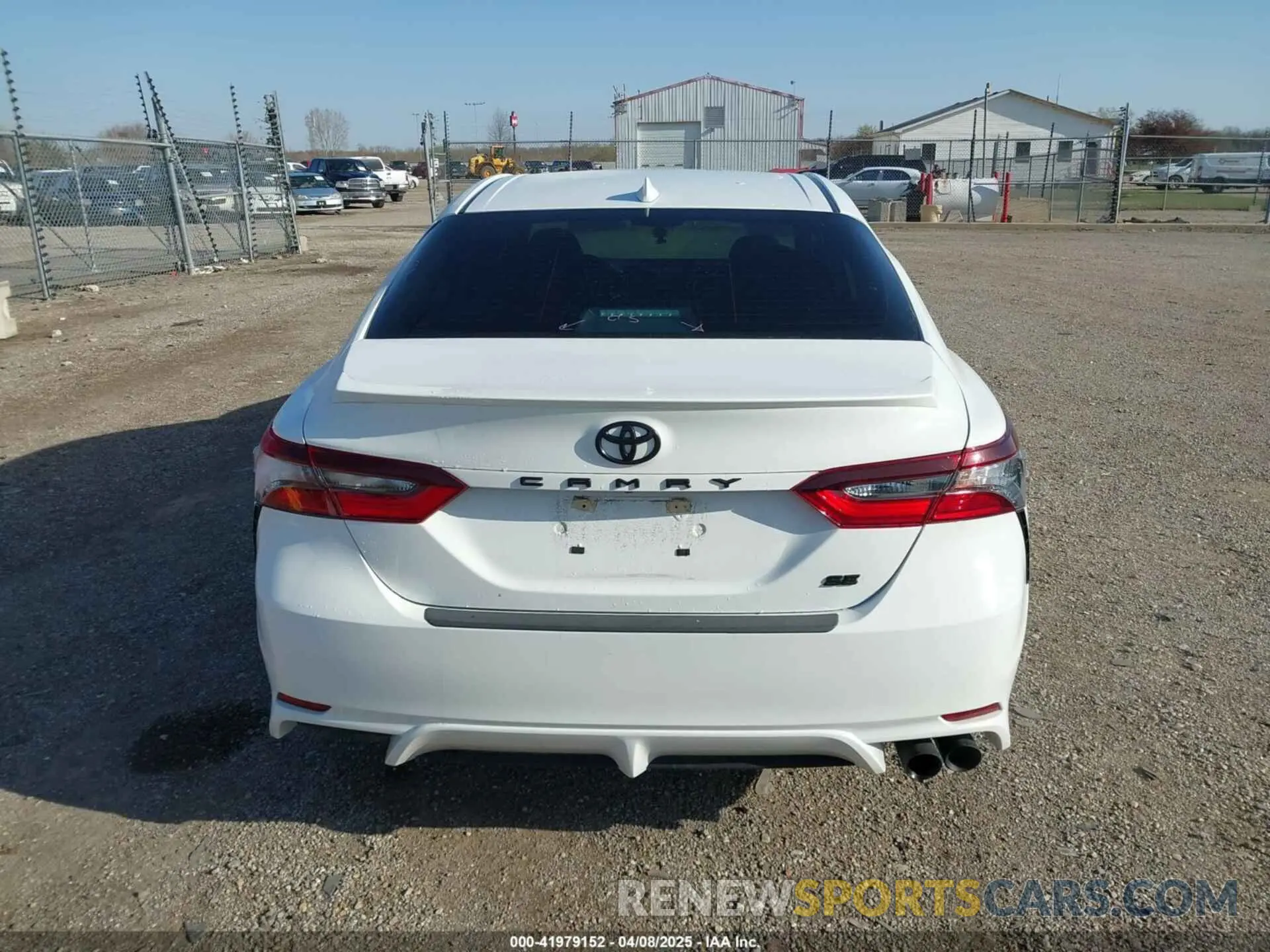 16 fotografías del automóvil dañado 4T1G11AK8NU644181 TOYOTA CAMRY 2022