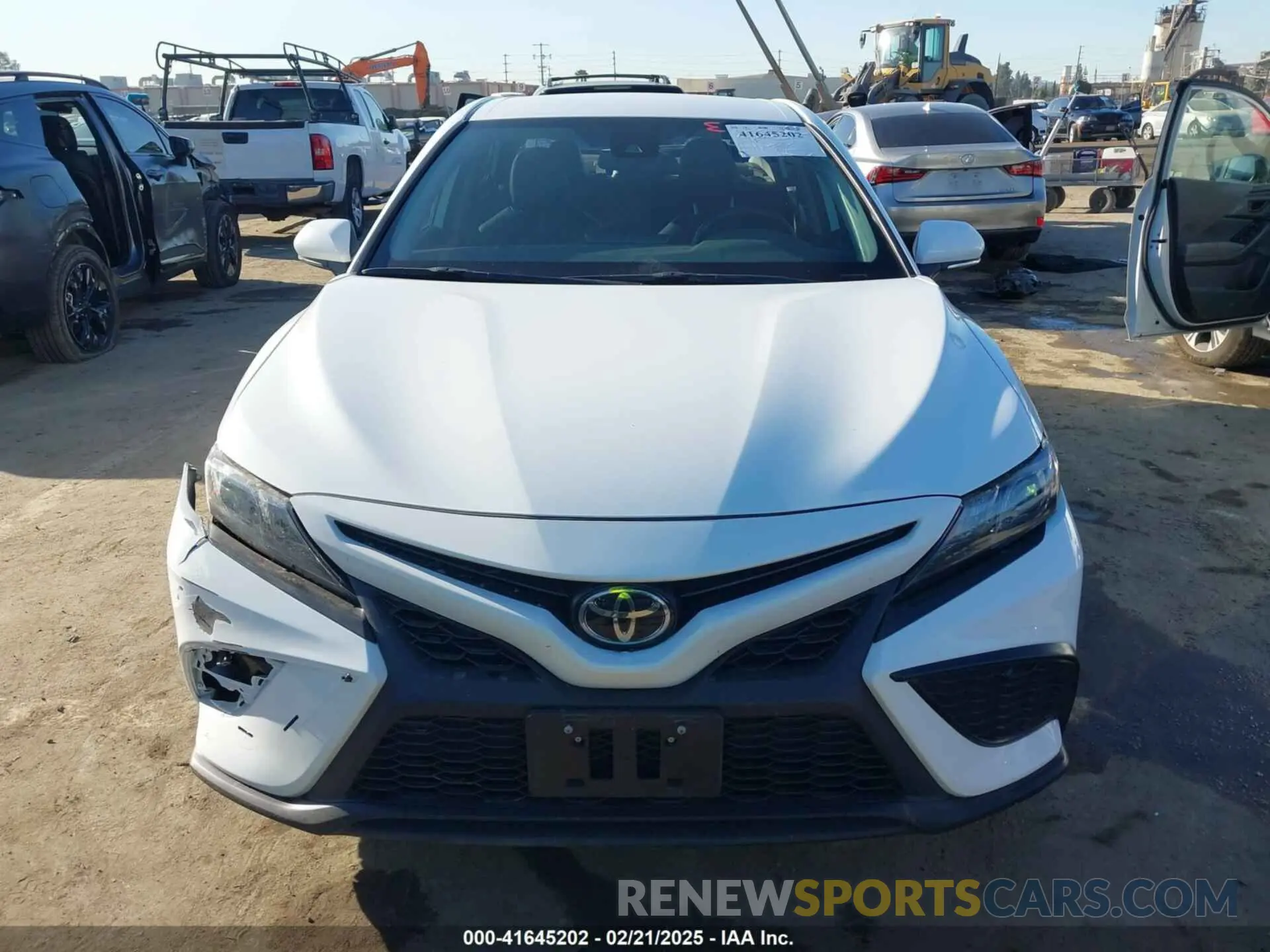 12 fotografías del automóvil dañado 4T1G11AK8NU651762 TOYOTA CAMRY 2022