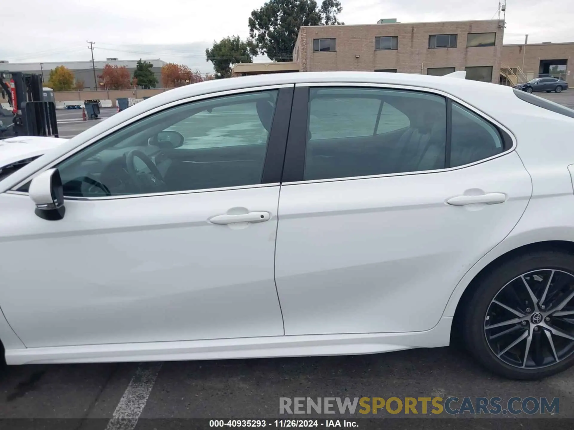 15 fotografías del automóvil dañado 4T1G11AK8NU655195 TOYOTA CAMRY 2022