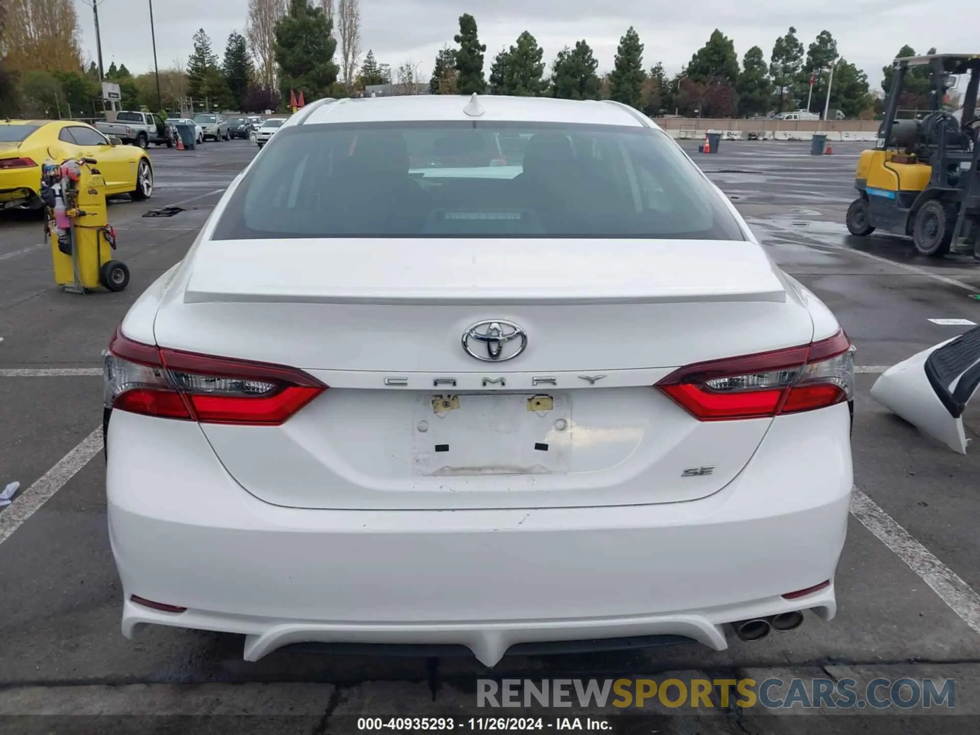 17 fotografías del automóvil dañado 4T1G11AK8NU655195 TOYOTA CAMRY 2022