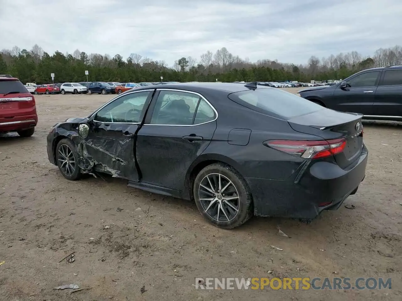 2 fotografías del automóvil dañado 4T1G11AK8NU672465 TOYOTA CAMRY 2022