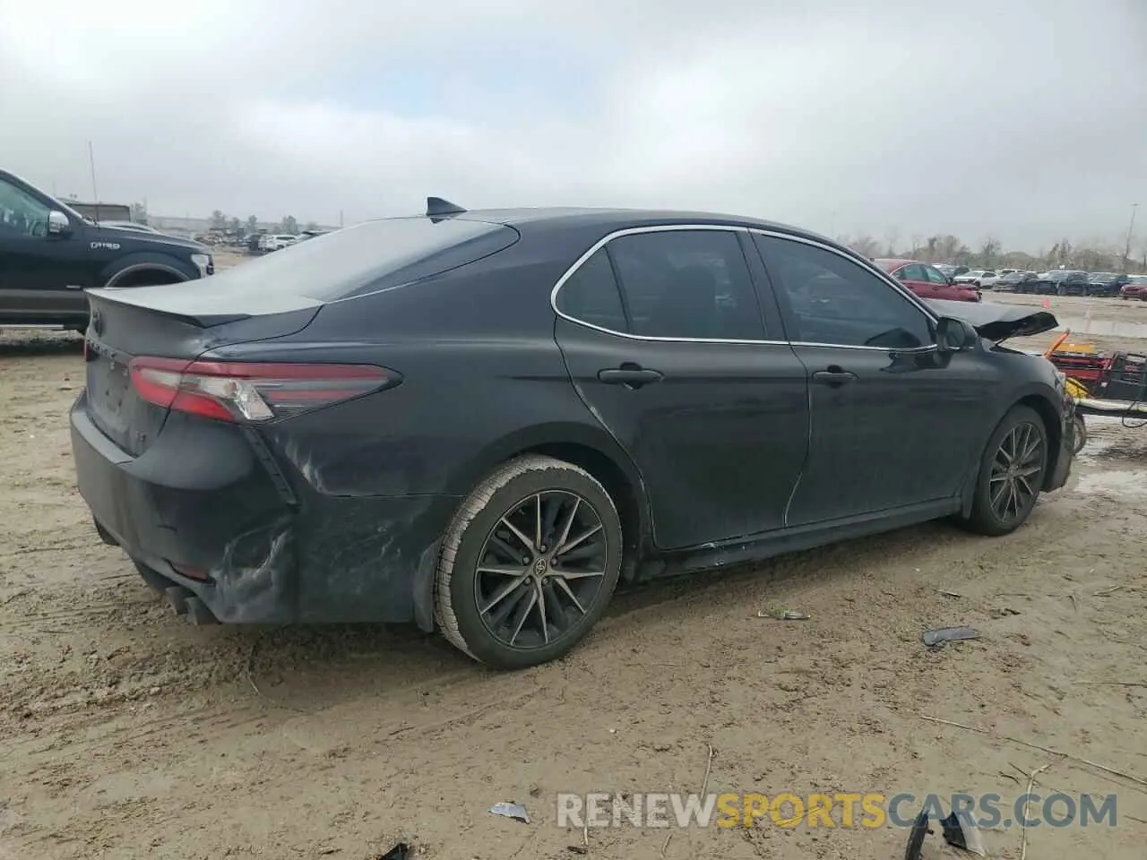 3 fotografías del automóvil dañado 4T1G11AK8NU681098 TOYOTA CAMRY 2022
