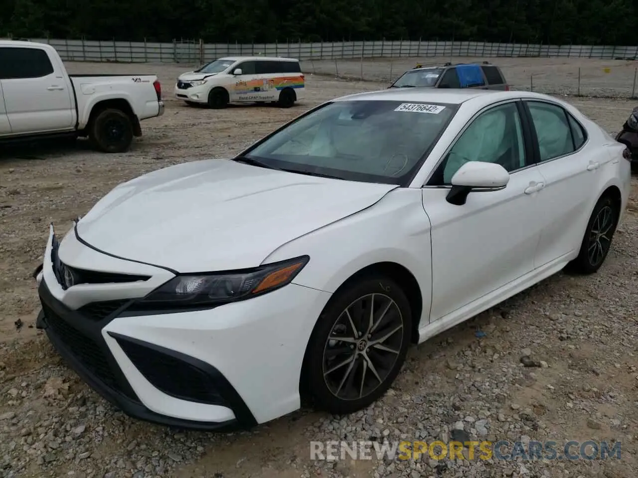 2 fotografías del automóvil dañado 4T1G11AK8NU685524 TOYOTA CAMRY 2022
