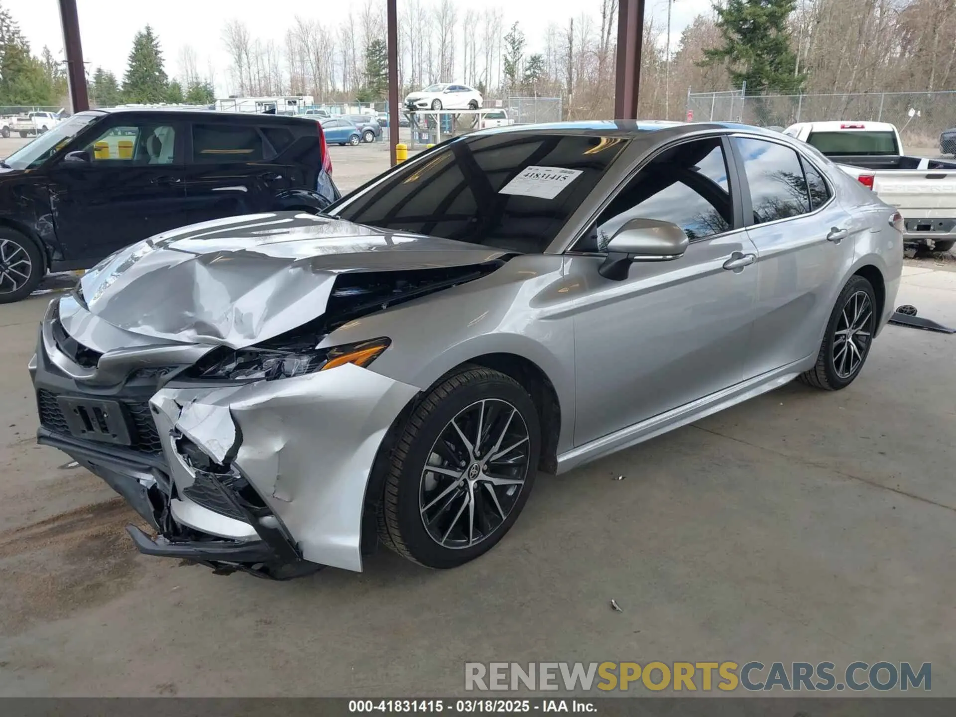 2 fotografías del automóvil dañado 4T1G11AK8NU690920 TOYOTA CAMRY 2022