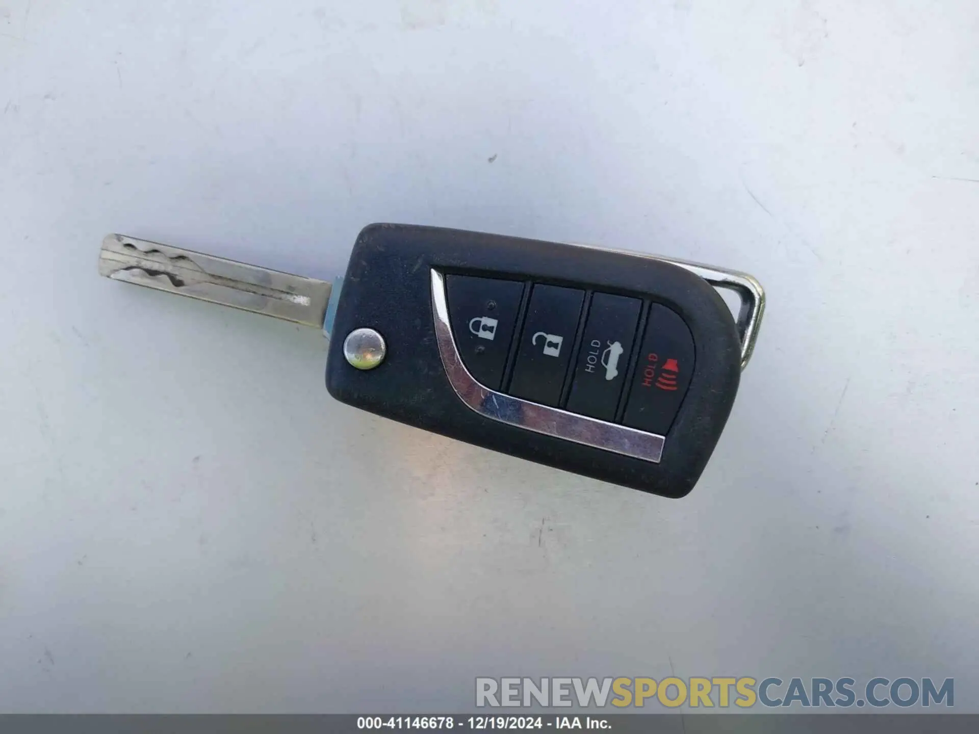11 fotografías del automóvil dañado 4T1G11AK9NU017666 TOYOTA CAMRY 2022