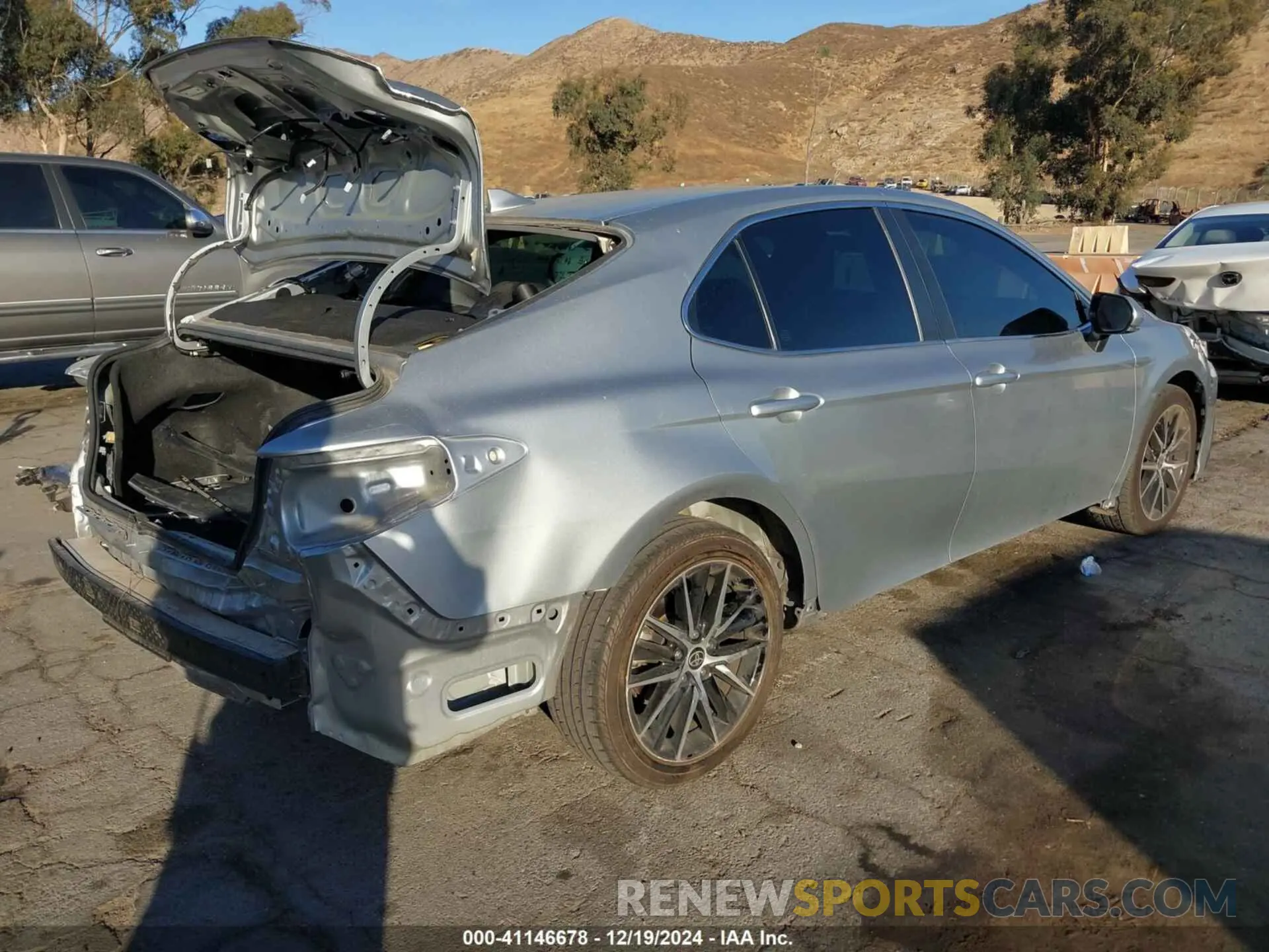 4 fotografías del automóvil dañado 4T1G11AK9NU017666 TOYOTA CAMRY 2022