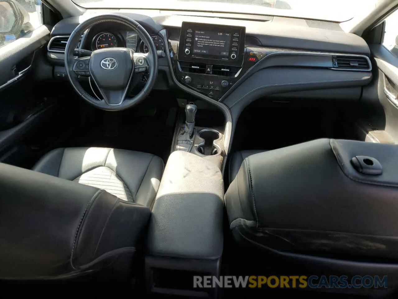 8 fotografías del automóvil dañado 4T1G11AK9NU031406 TOYOTA CAMRY 2022