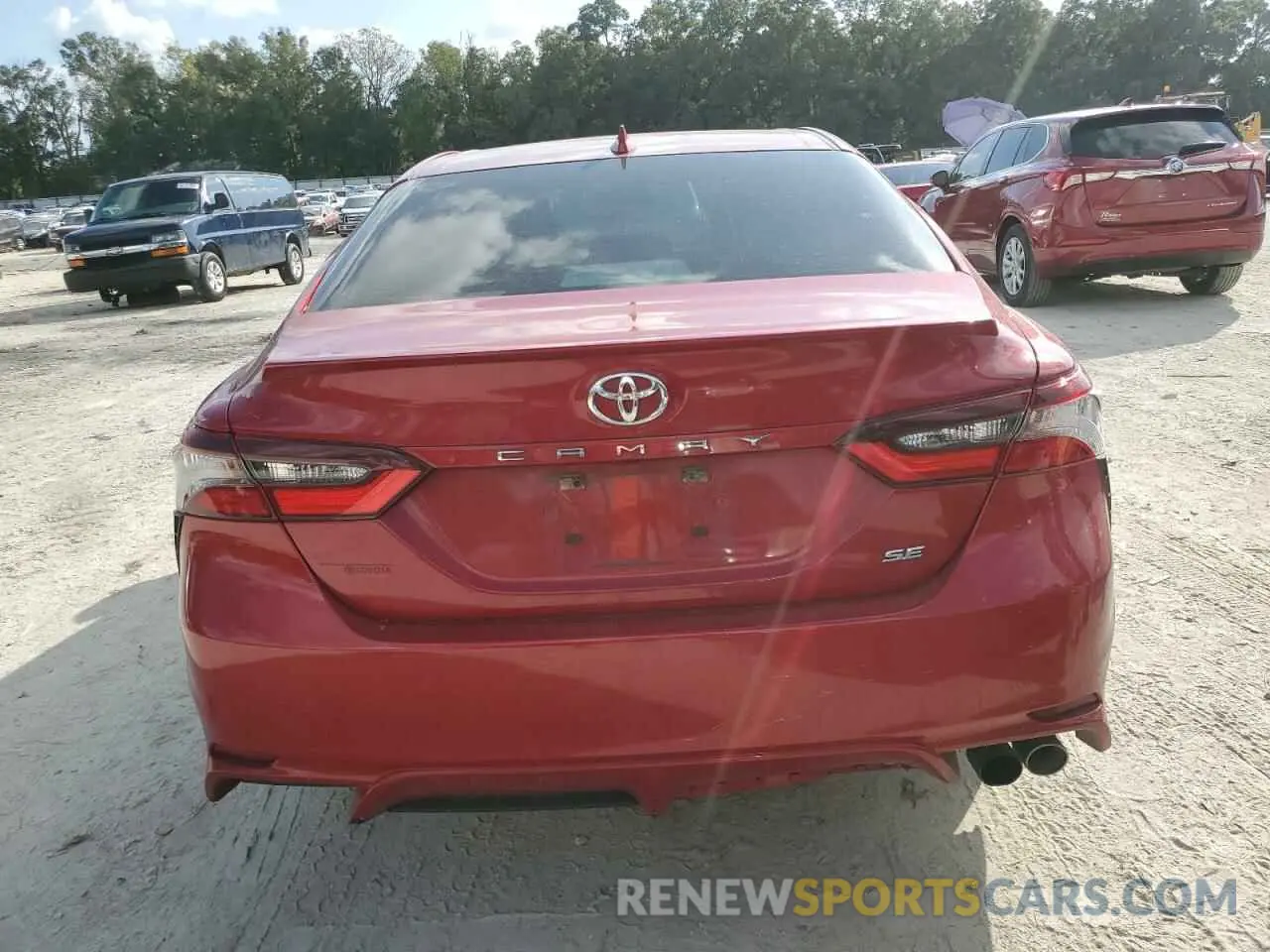 6 fotografías del automóvil dañado 4T1G11AK9NU047136 TOYOTA CAMRY 2022