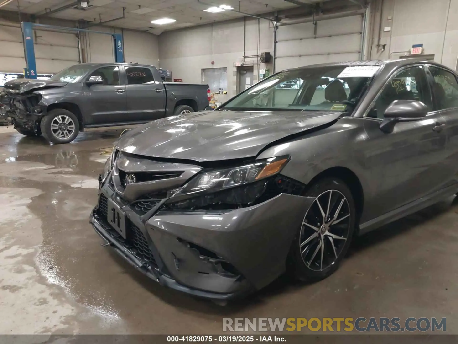 6 fotografías del automóvil dañado 4T1G11AK9NU074952 TOYOTA CAMRY 2022