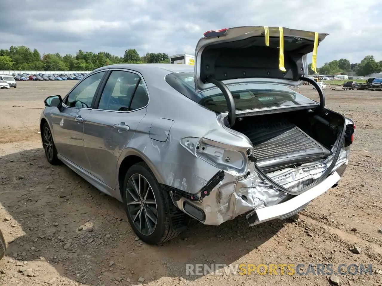 3 fotografías del automóvil dañado 4T1G11AK9NU651771 TOYOTA CAMRY 2022