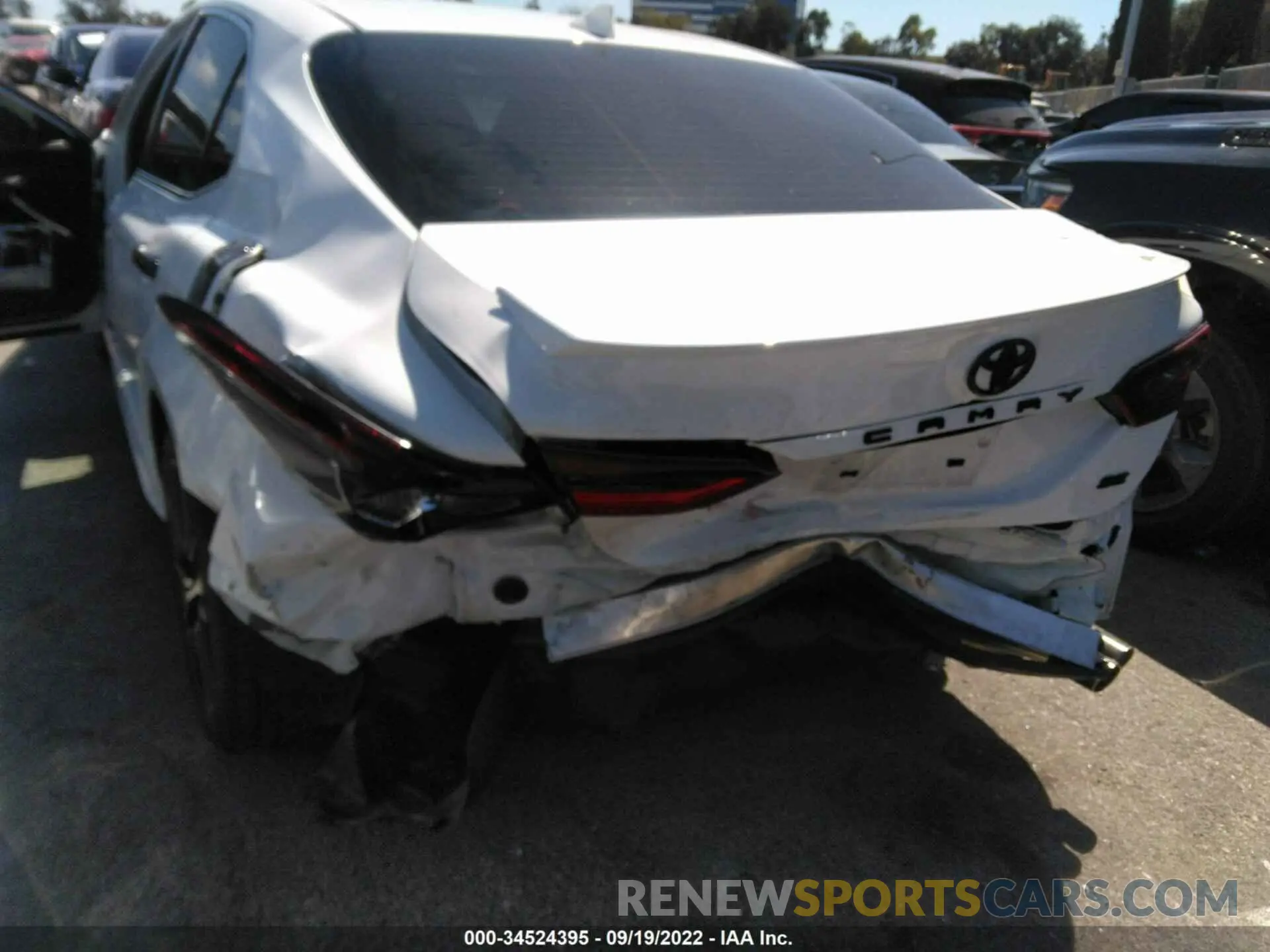 6 fotografías del automóvil dañado 4T1G11AK9NU688982 TOYOTA CAMRY 2022