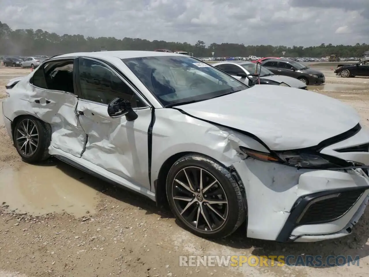 9 fotografías del automóvil dañado 4T1G11AKXNU012055 TOYOTA CAMRY 2022
