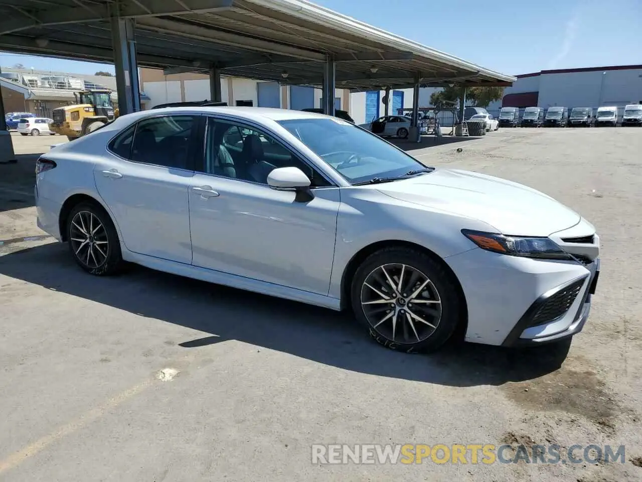 4 fotografías del automóvil dañado 4T1G11AKXNU036016 TOYOTA CAMRY 2022